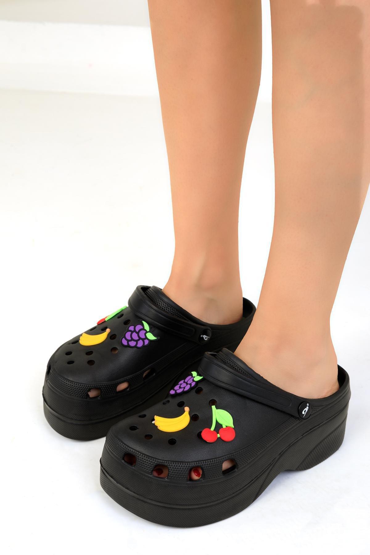 Black Printed Slippers, BLACK, large image number 2