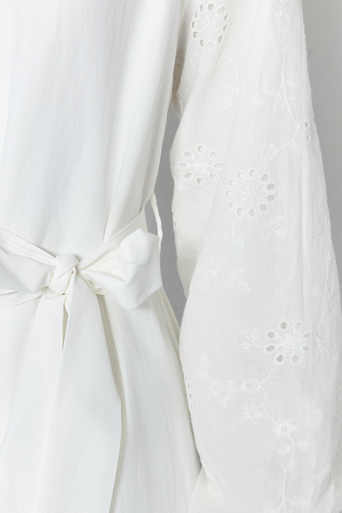 White A-Line Dress, , large image number 3