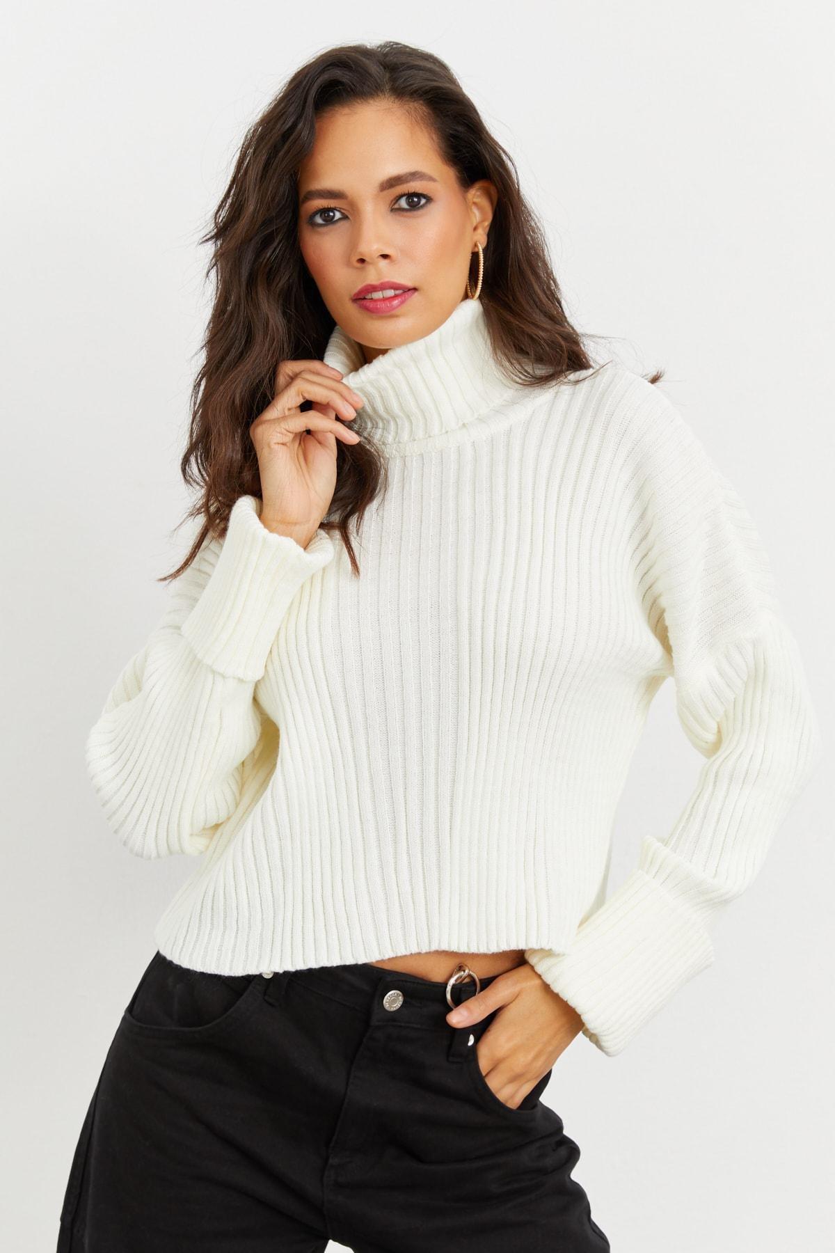 Cream Turtleneck Sweater, , large image number 0