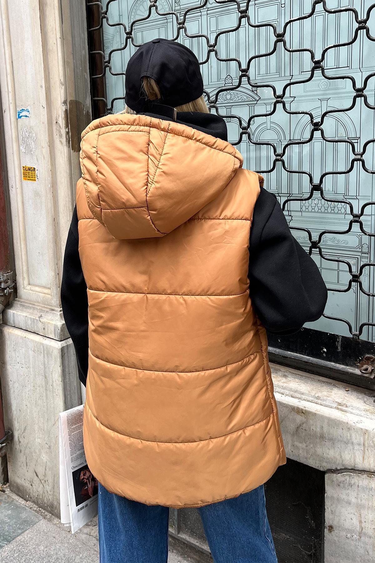 Brown Puffer Oversized Vest, , large image number 4