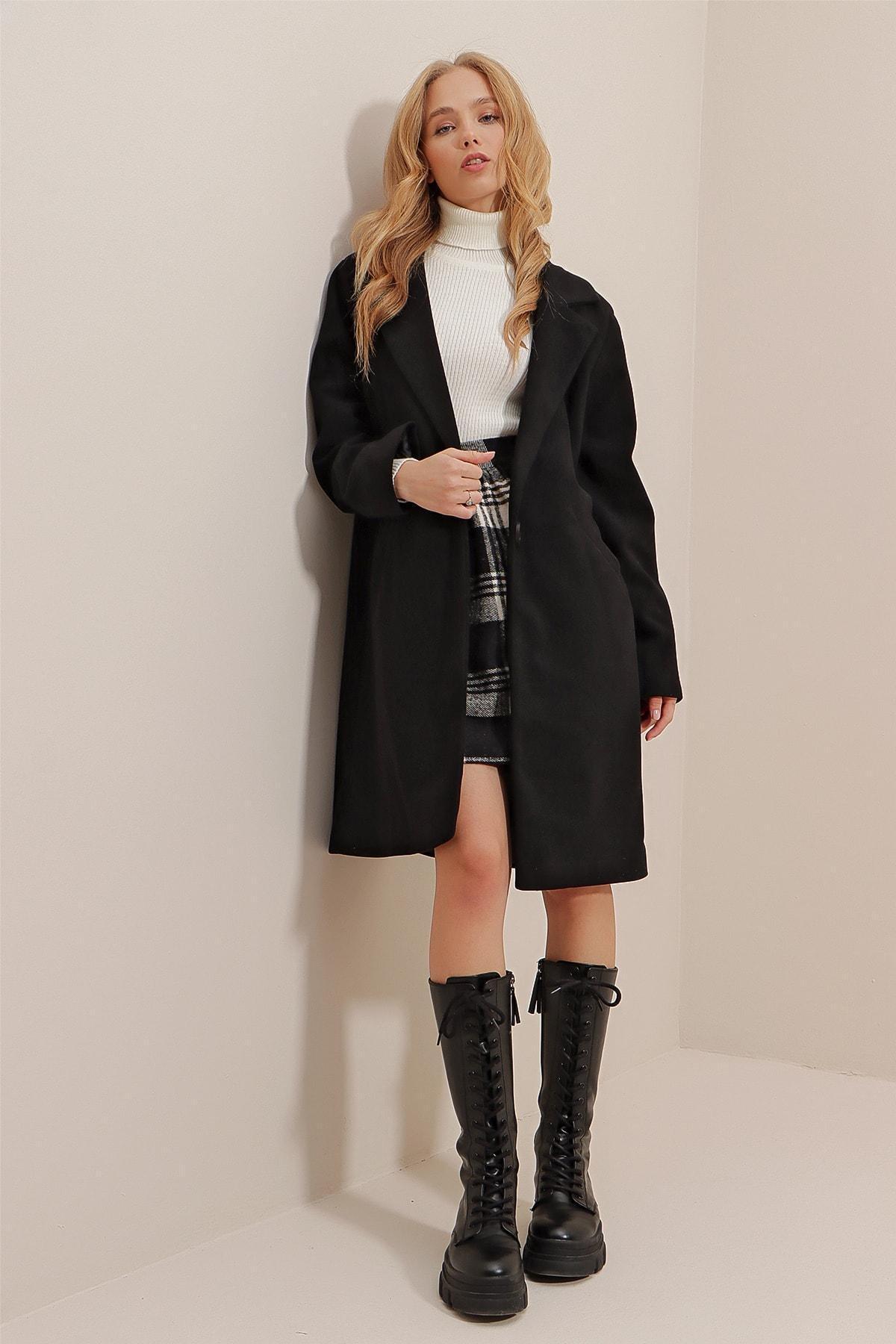 Black Double-Breasted Coat, Black, large image number 2