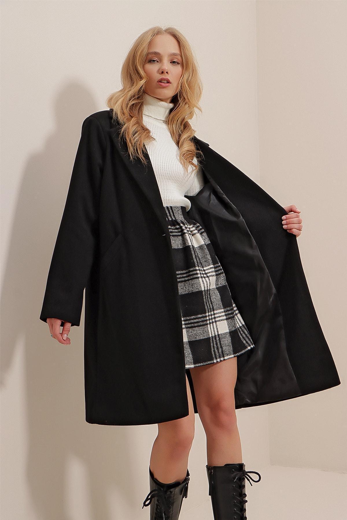 Black Double-Breasted Coat, Black, large image number 4