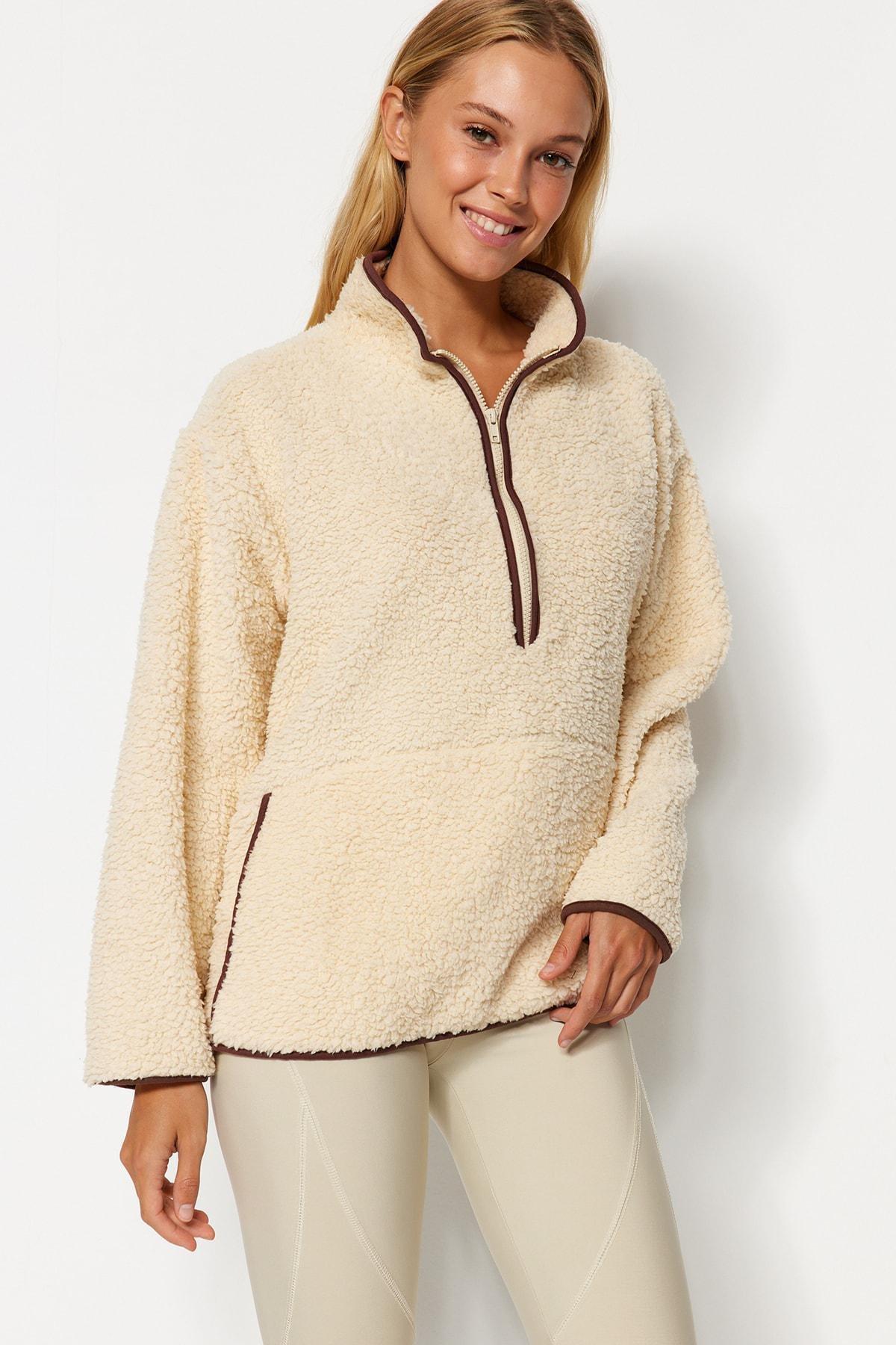White Plush Sports Sweatshirt, , large image number 3