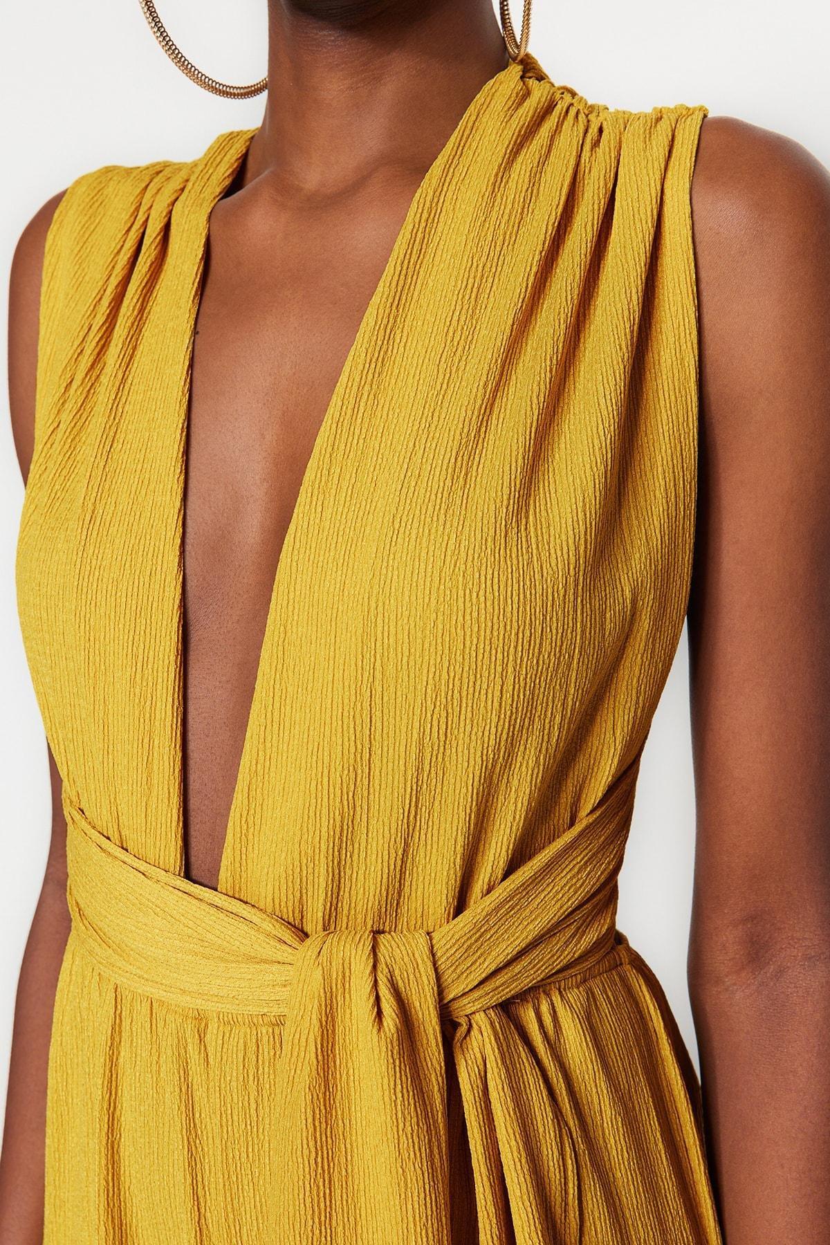 Green V-Neck Jumpsuit, , large image number 3