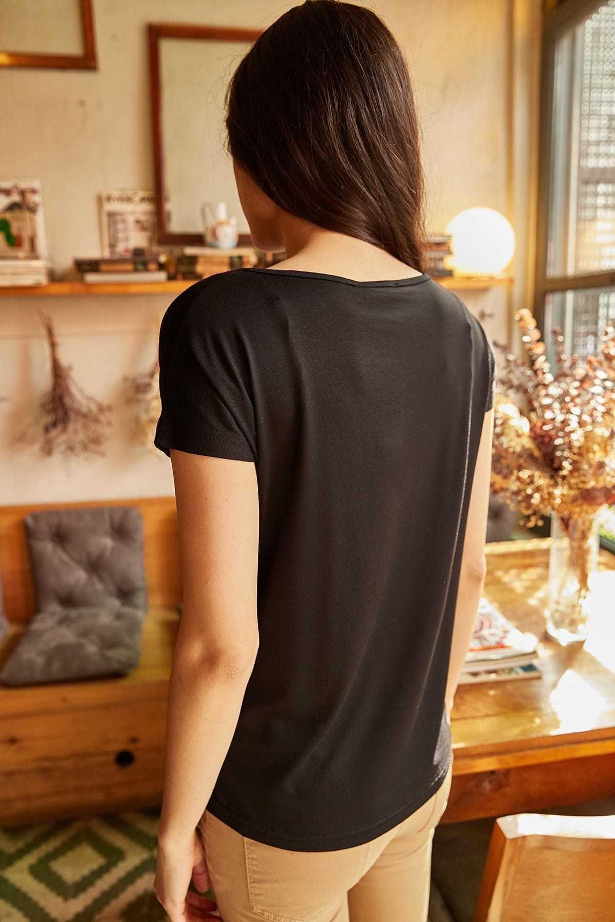 Black Collar Loose Viscose T-Shirt, , large image number 3