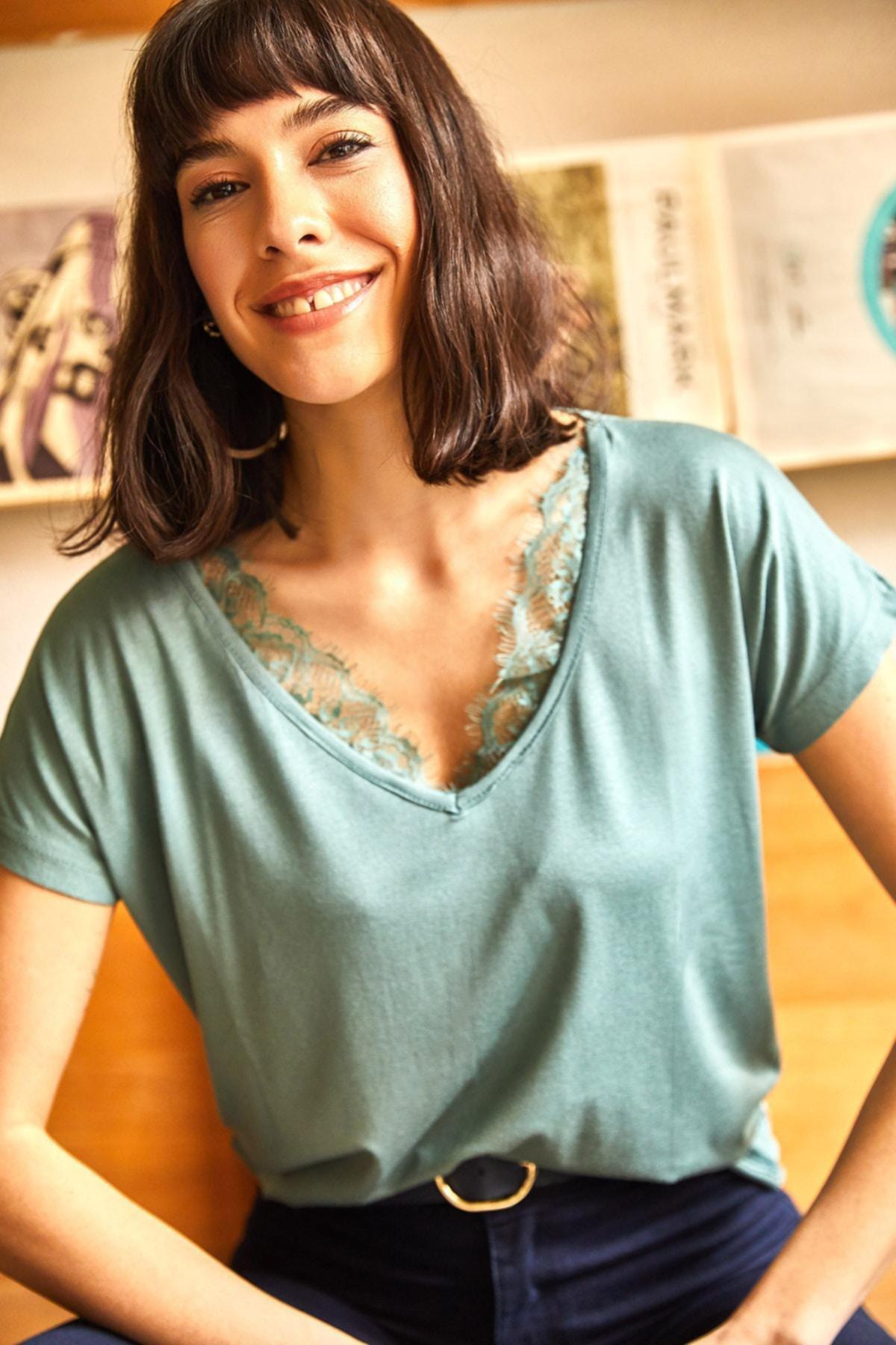 Green Collar Lace Loose Viscose Blouse, MINT GREEN, large image number 2