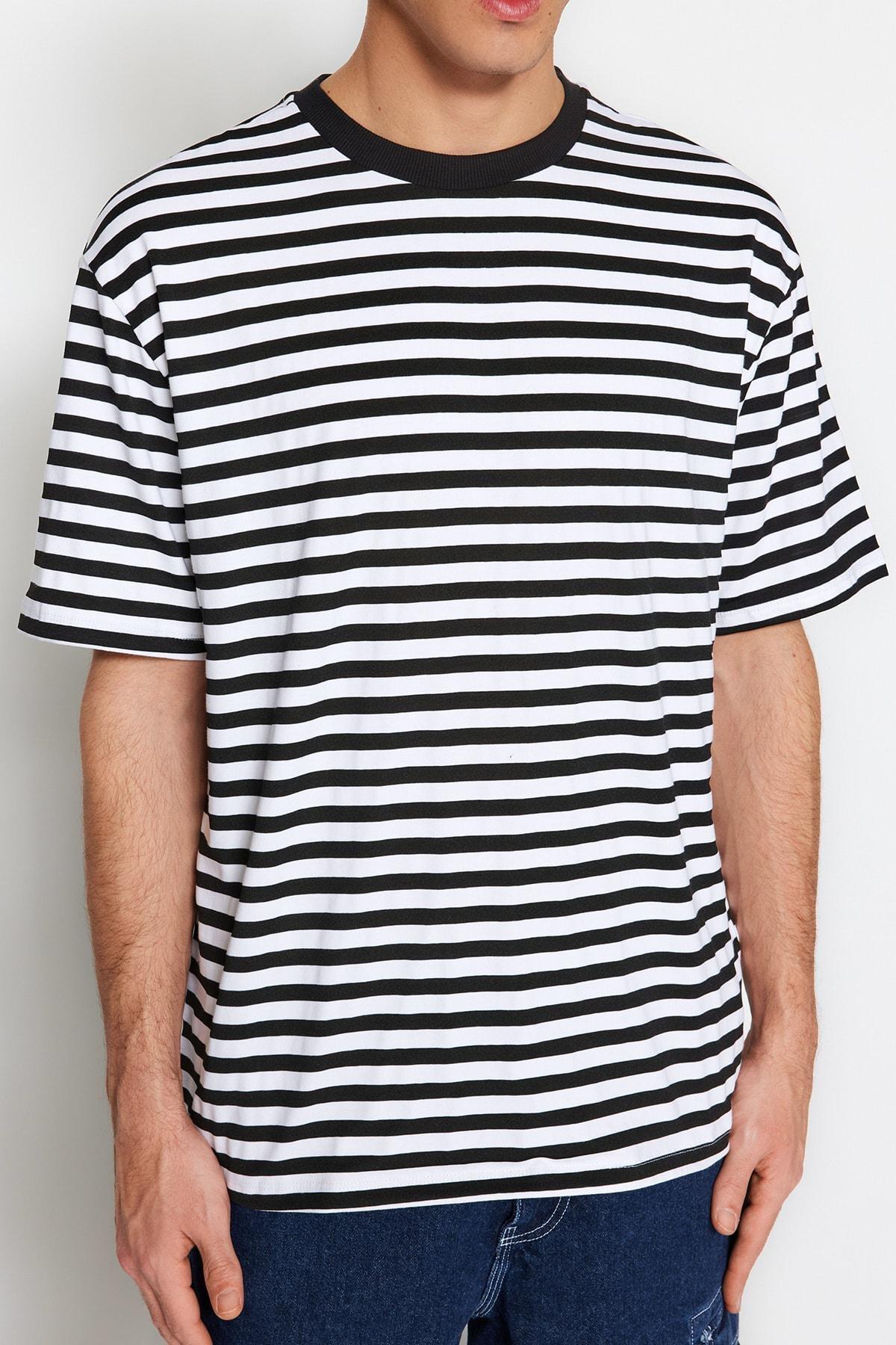 Black Striped Crew Neck T-Shirt, Black, large image number 3