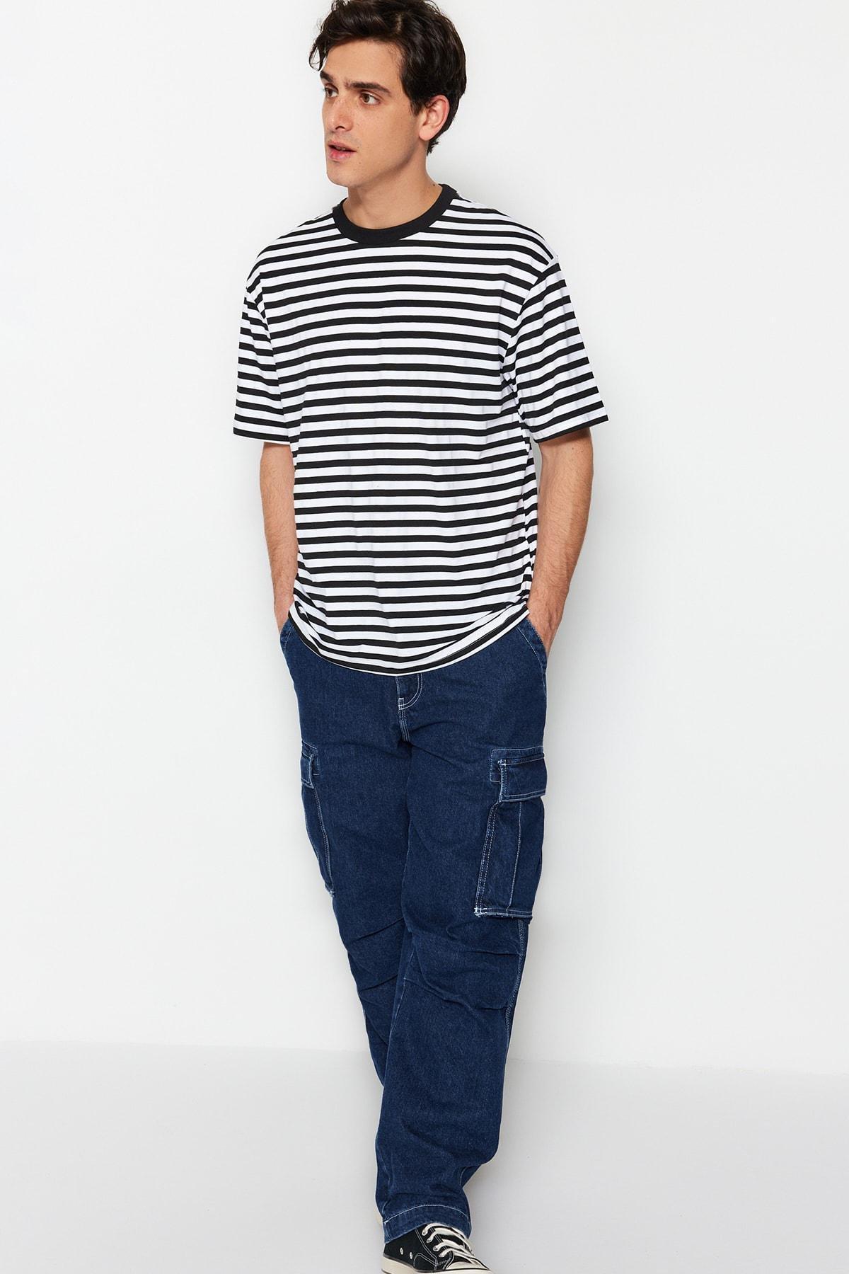 Black Striped Crew Neck T-Shirt, Black, large image number 4