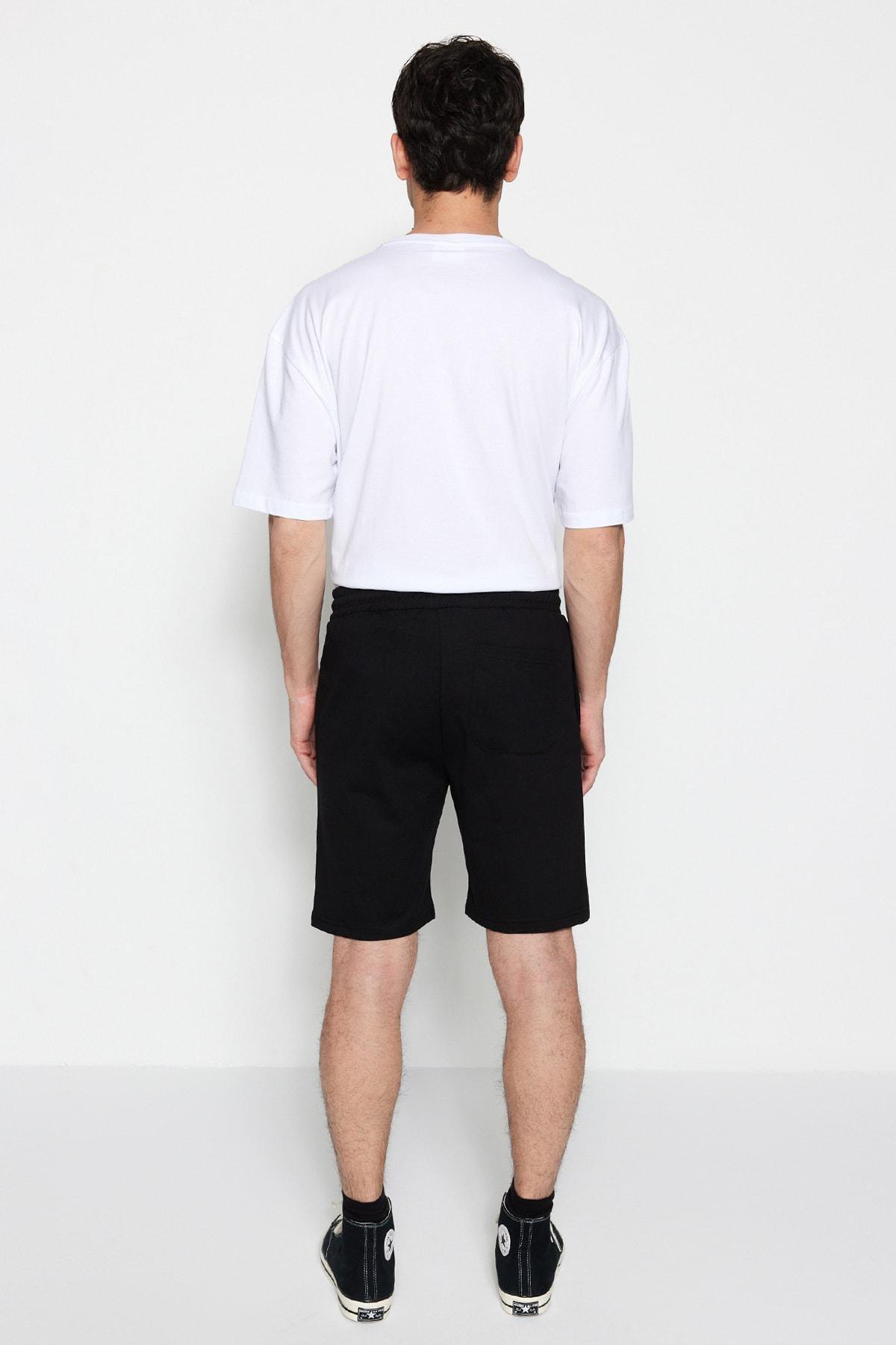Black Normal Waist Straight Shorts, , large image number 5