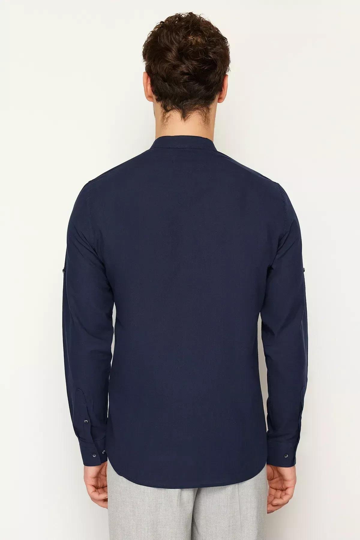 قميص قطن بقصة سليم فت بشريط مع زر تثبيت للأكمام المطوية، كحلي, C101_1628, large image number 3