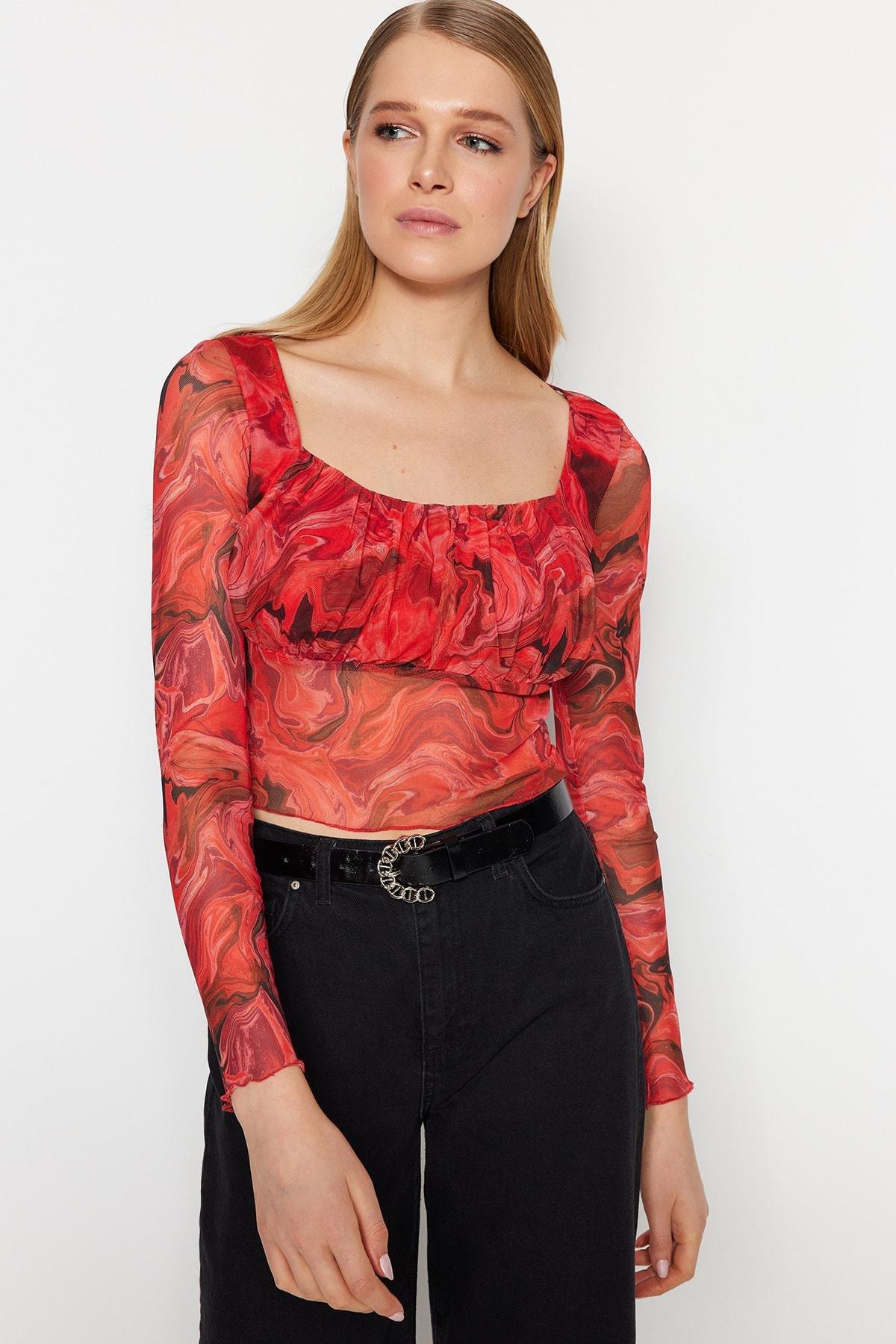 Red Patterned Crop Blouse, , large image number 2