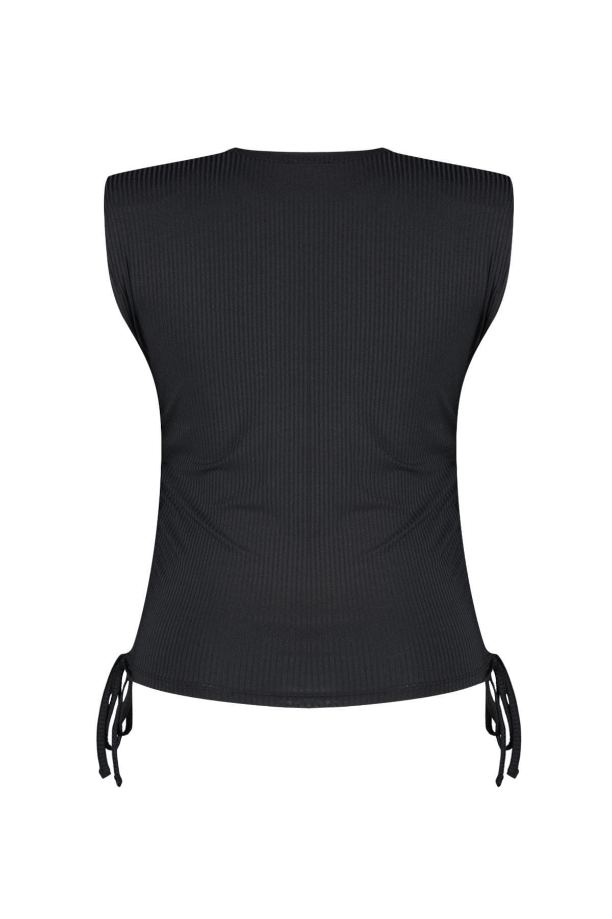 Black Fitted Crew Neck Plus Size Blouse, , large image number 5