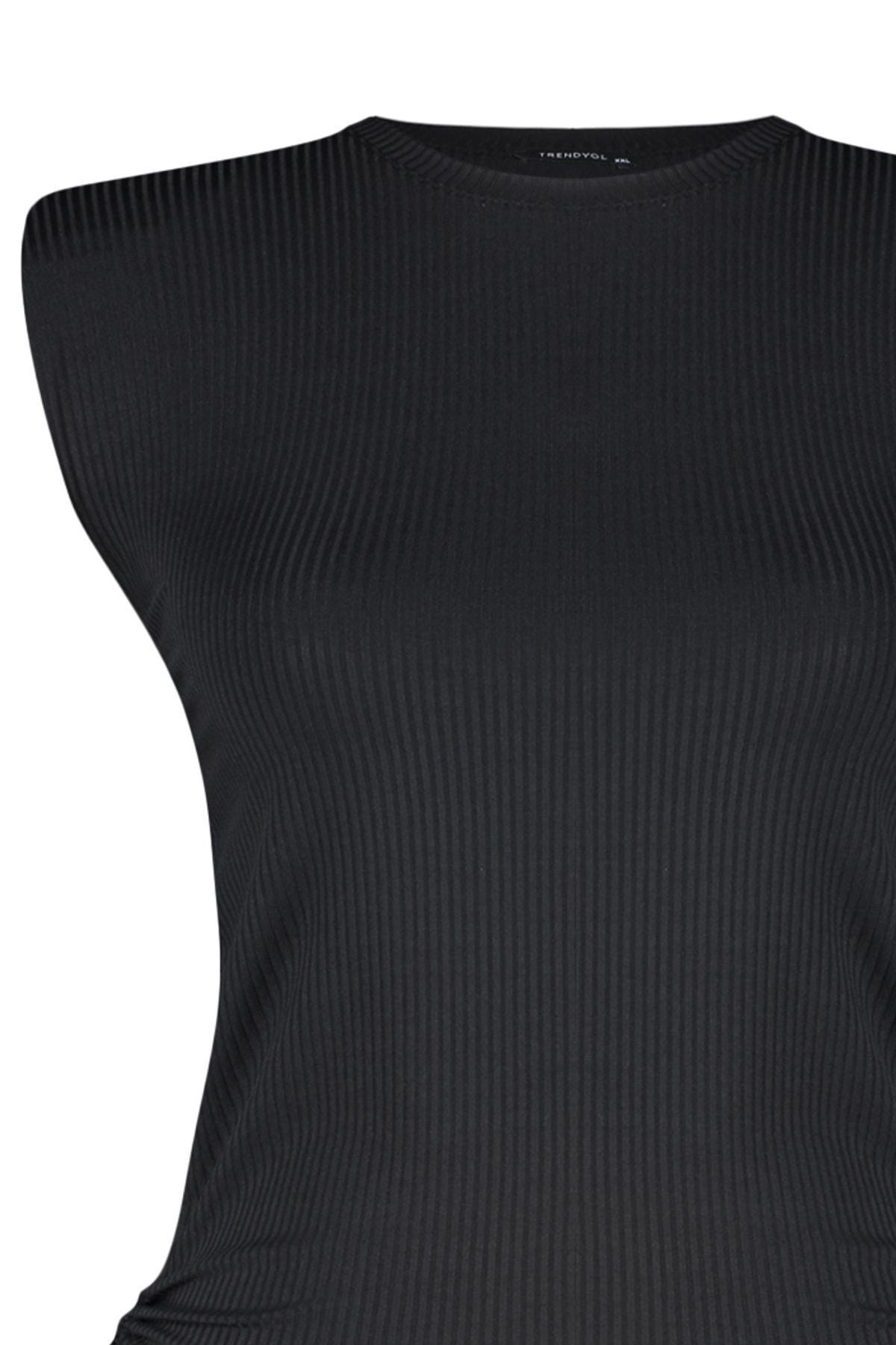 Black Fitted Crew Neck Plus Size Blouse, , large image number 7