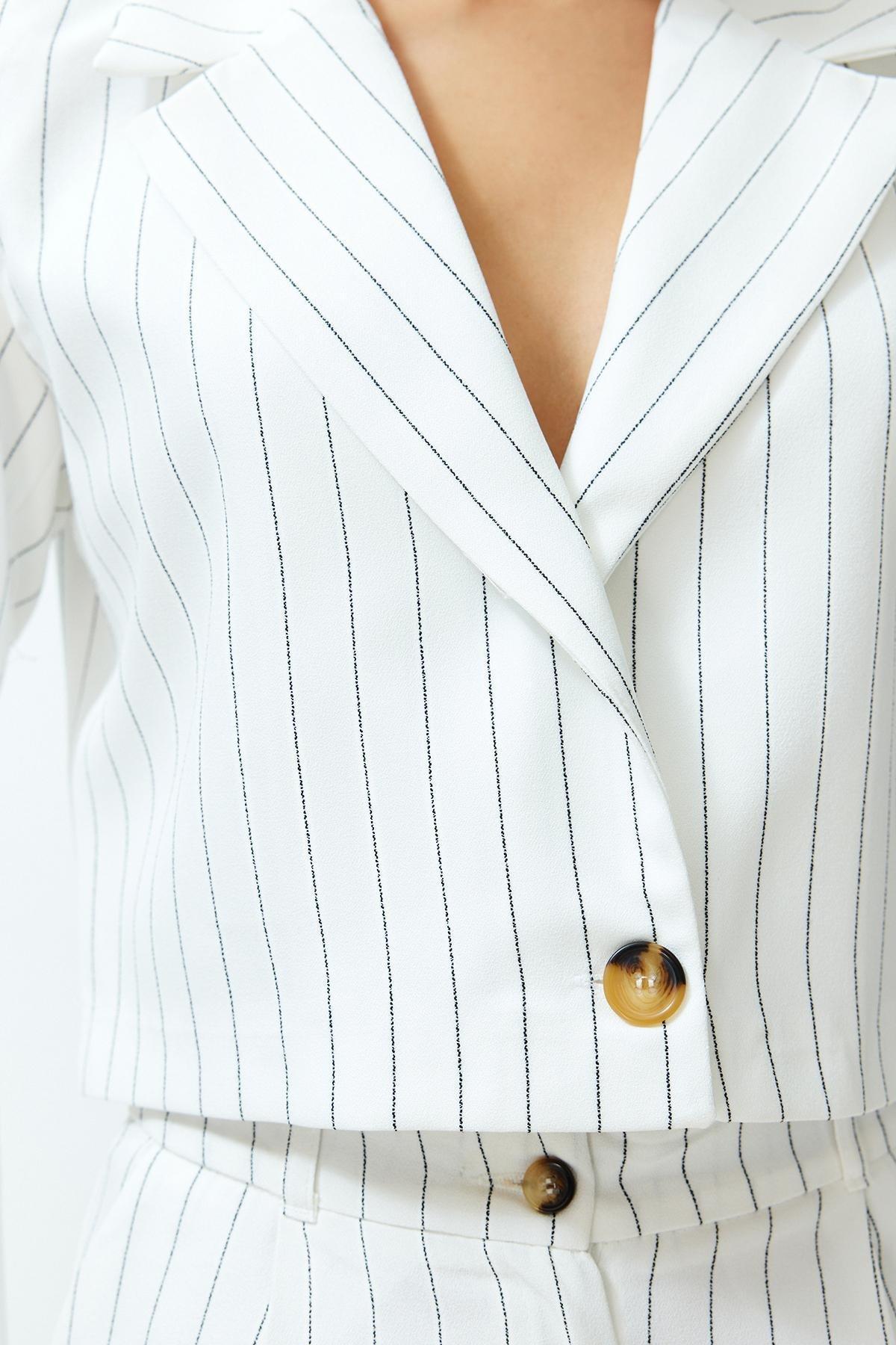 Ecru Regular Crop Blazer Jacket, , large image number 8