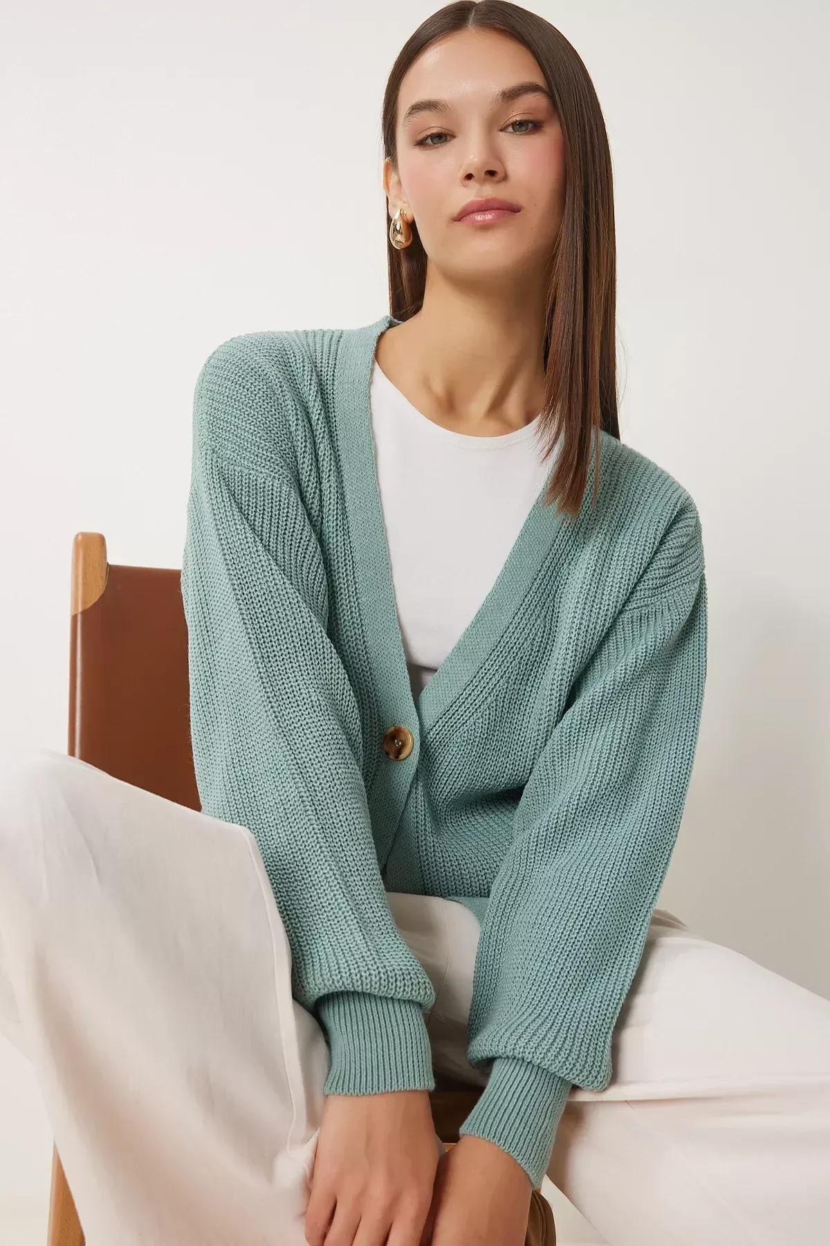 Green V-Neck Buttoned Cardigan, CAGLA GREEN, large image number 0