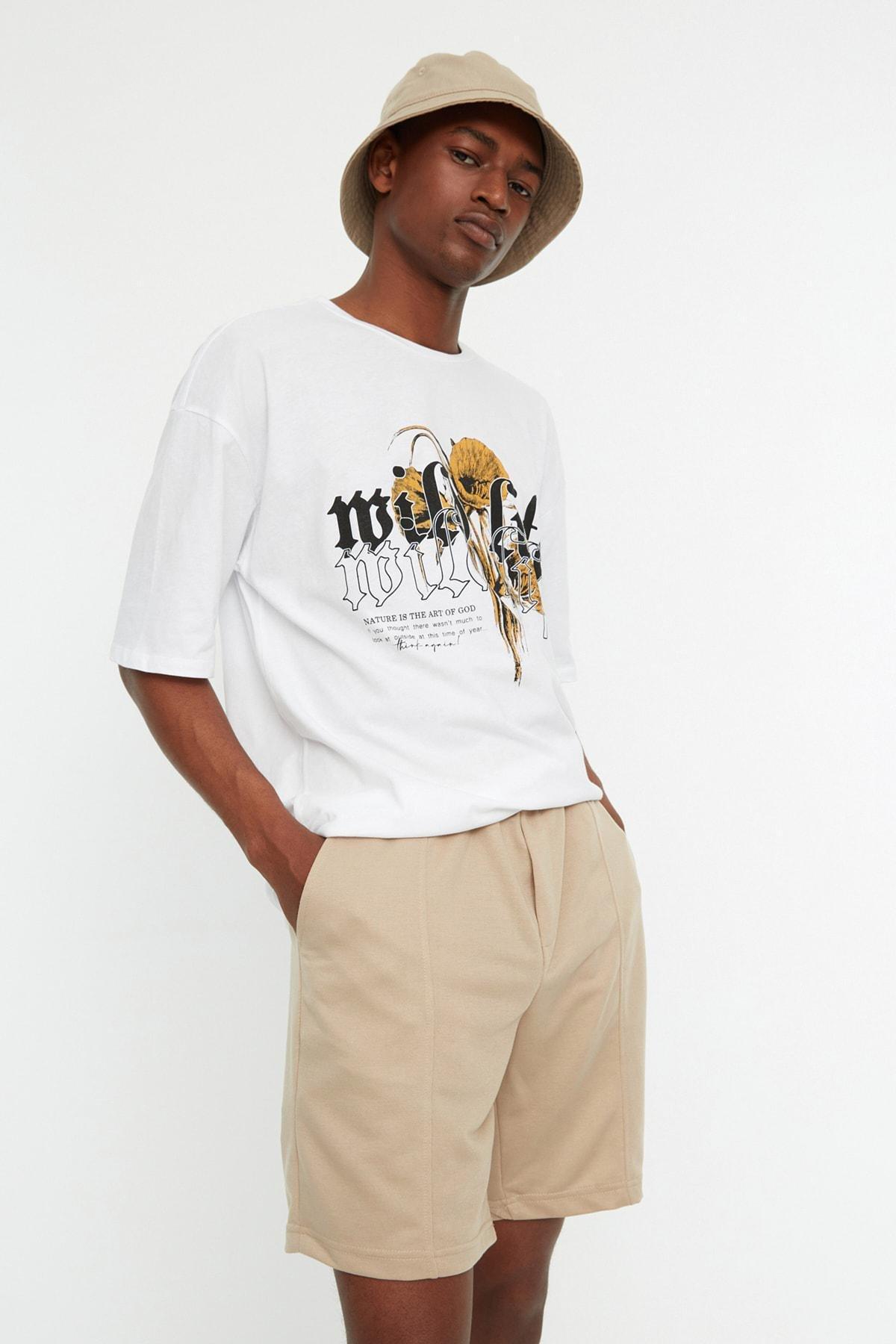 Beige Normal Waist Straight Shorts, , large image number 2