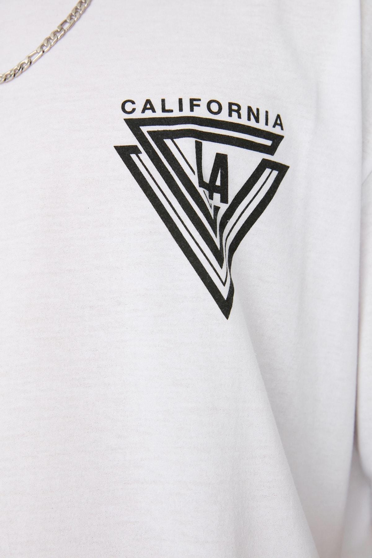 White Printed Oversize T-Shirt, , large image number 2