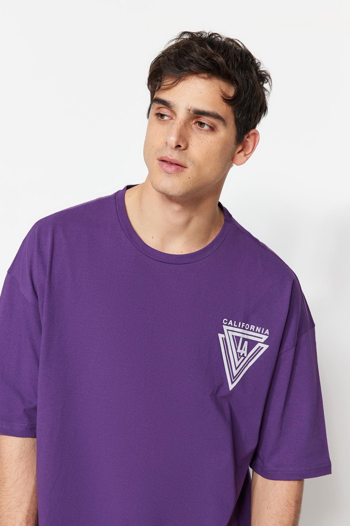 تيشيرت بقصة فضفاضة مزين بطبعة، بنفسجي, Purple, large image number 5