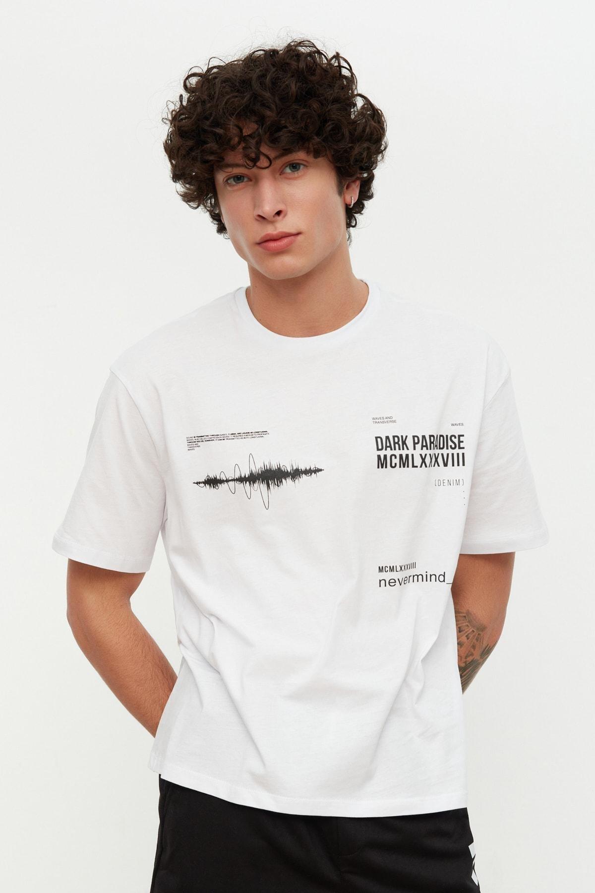 White Printed Crew Neck T-Shirt, , large image number 1