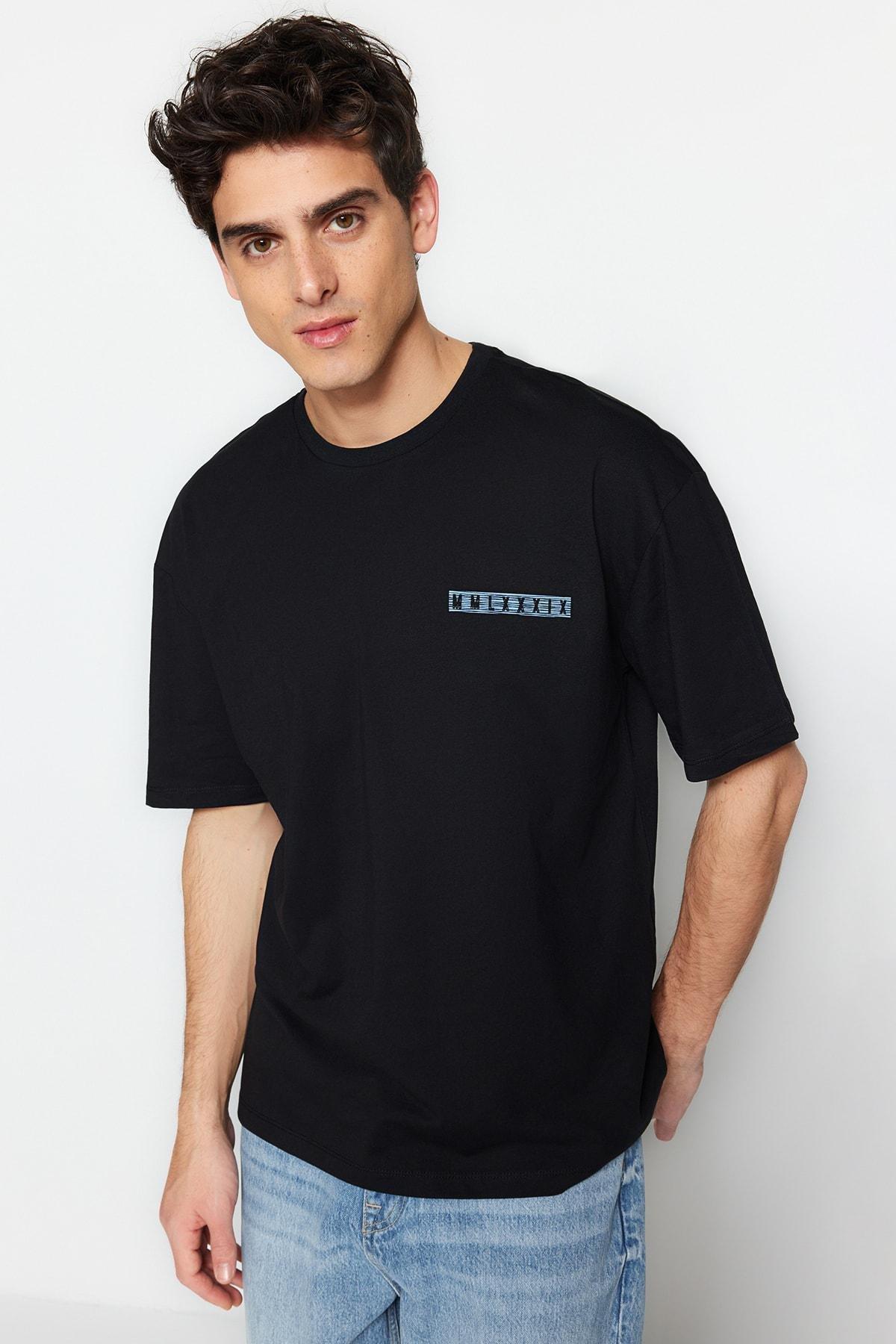 Black Relaxed Printed Crew Neck T-Shirt, , large image number 3