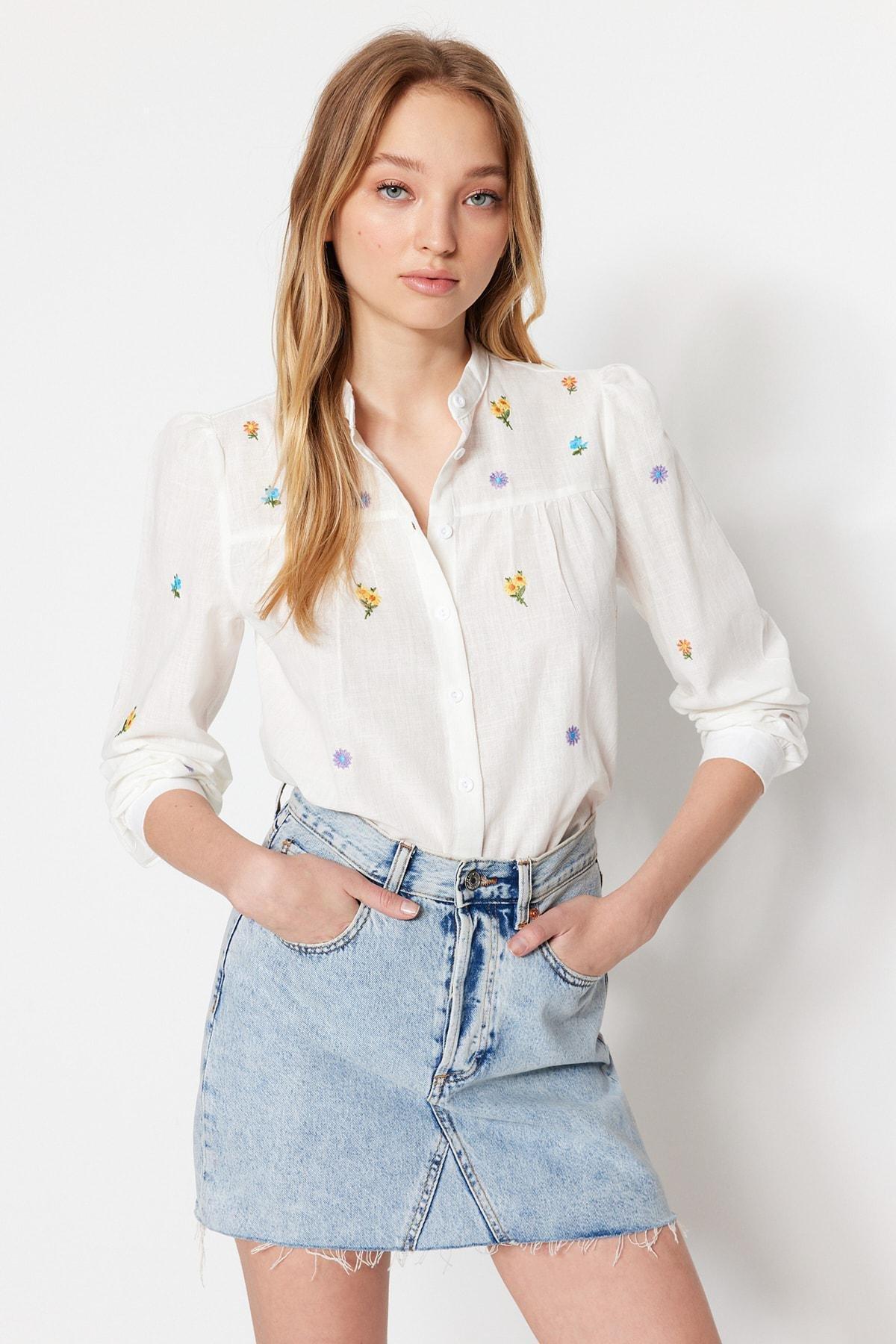 White Regular Shirt, , large image number 4