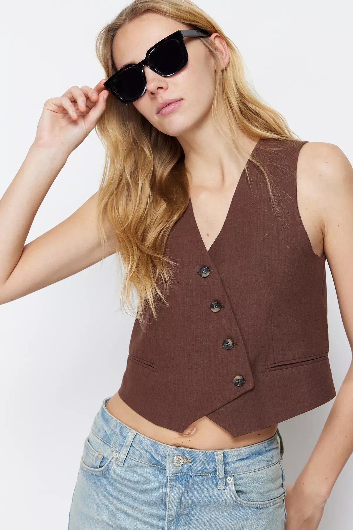 Brown Fitted Linen Vest, Brown, large image number 1