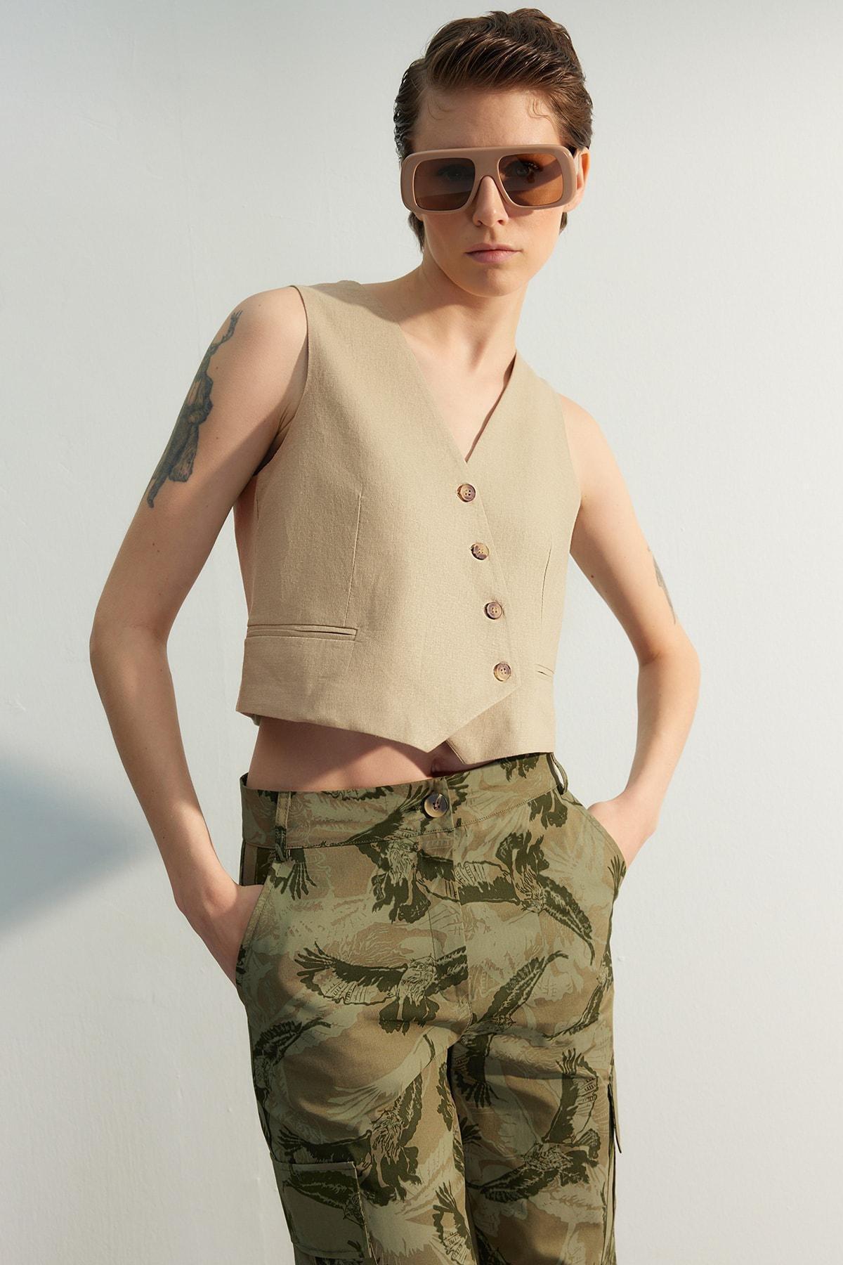 Beige Linen Look Vest, , large image number 2