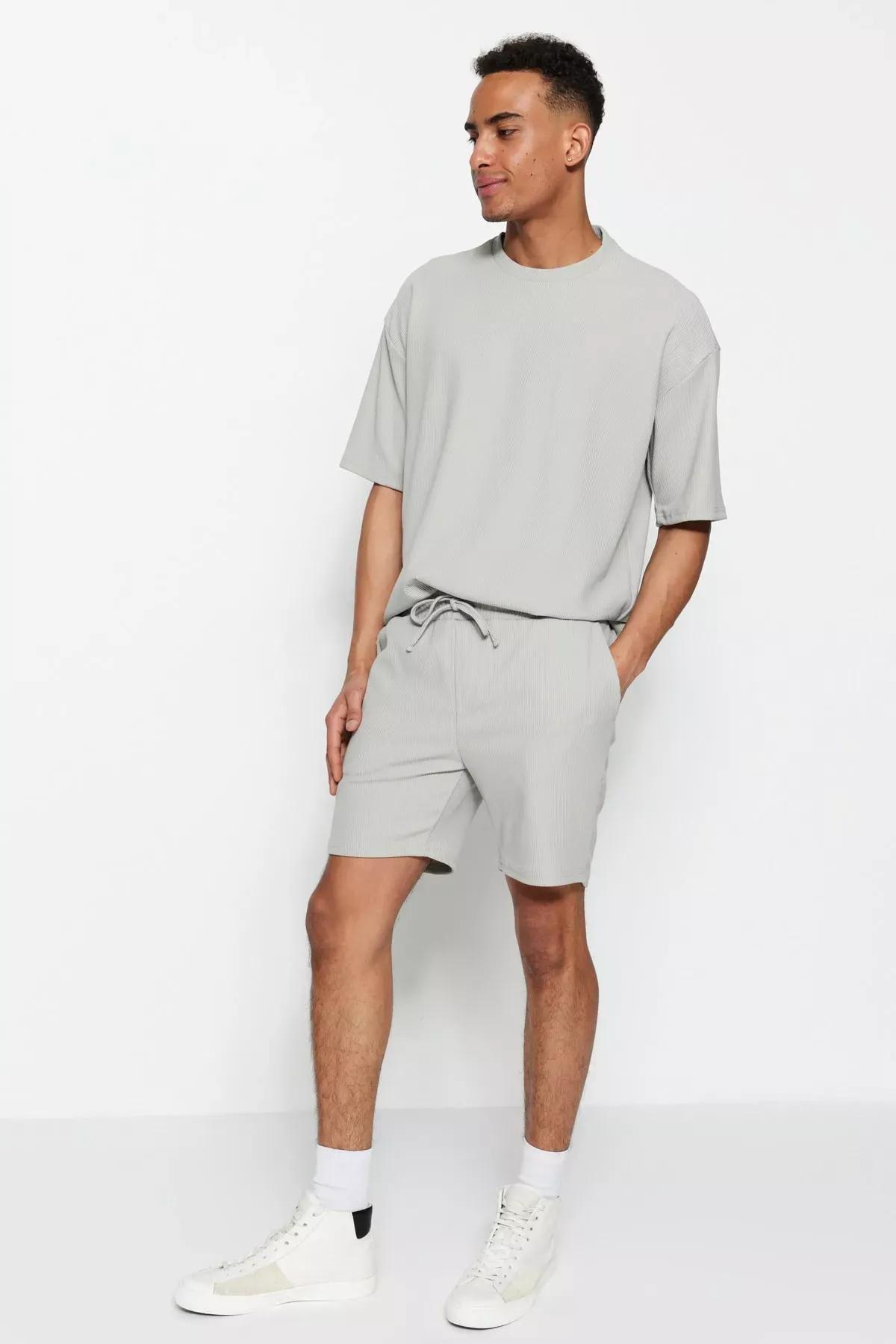 Grey Straight Shorts, Gray, large image number 4