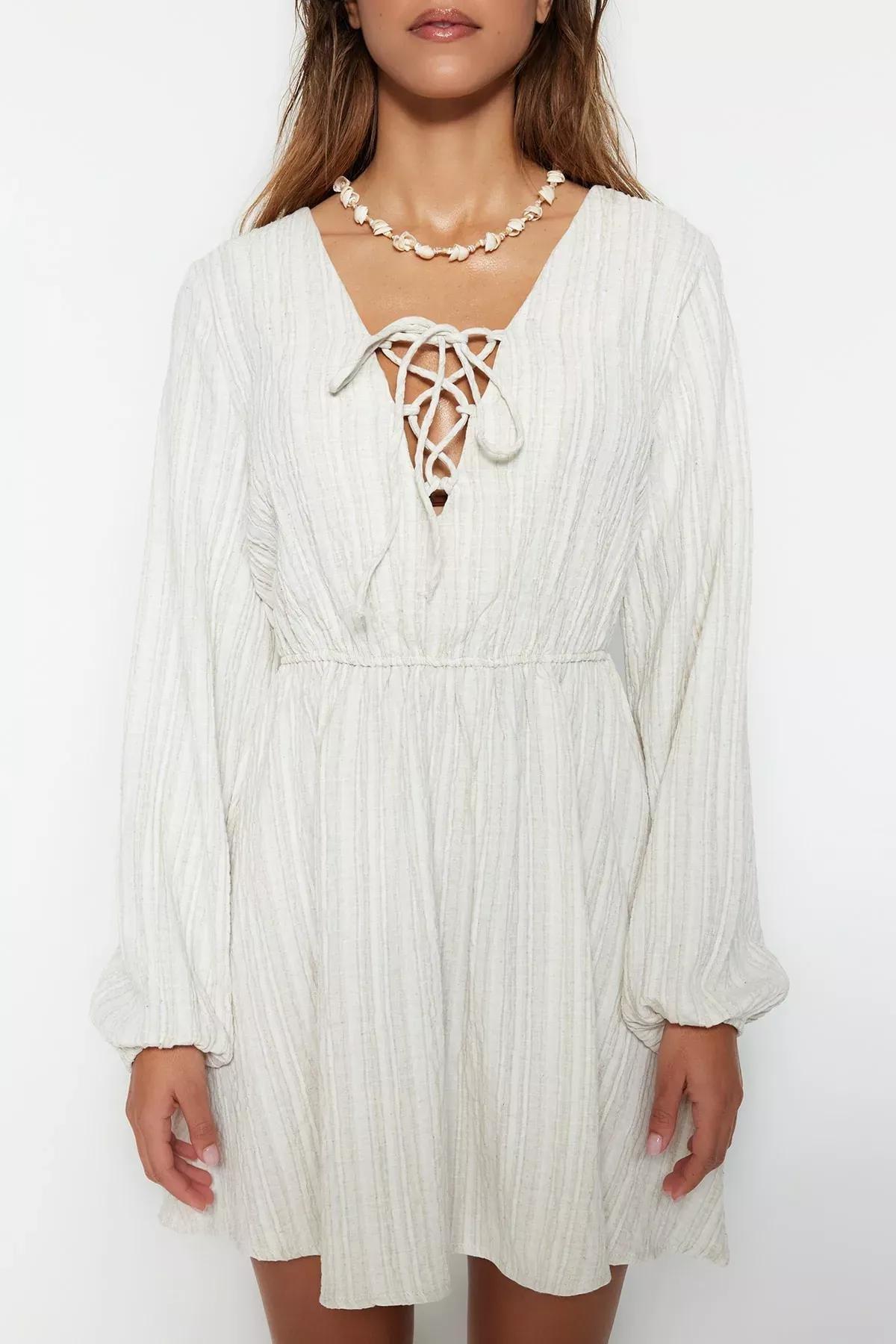 White V-Neck Smock Dress, , large image number 3