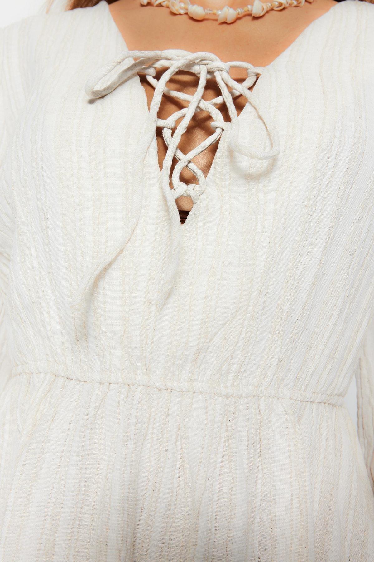 White V-Neck Smock Dress, , large image number 4