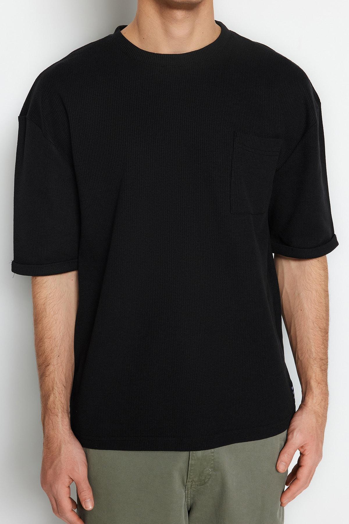 Black Relaxed T-Shirt, , large image number 3