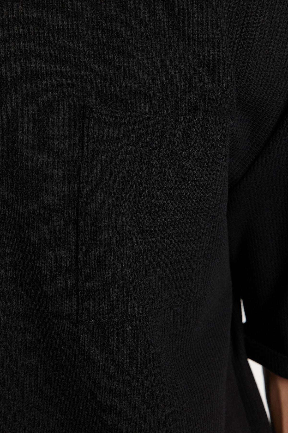 Black Relaxed T-Shirt, , large image number 4