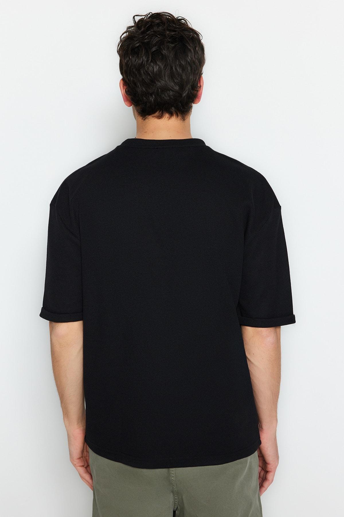 Black Relaxed T-Shirt, , large image number 5