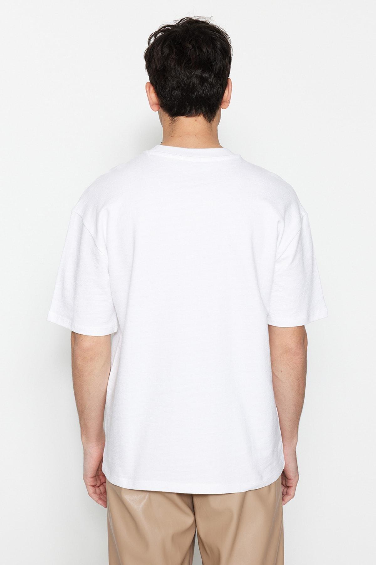 White Relaxed T-Shirt, , large image number 4