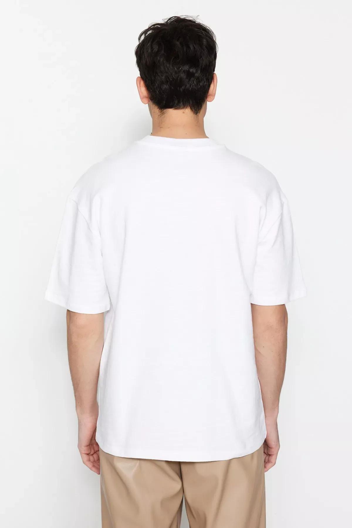 White Relaxed T-Shirt, White, large image number 8