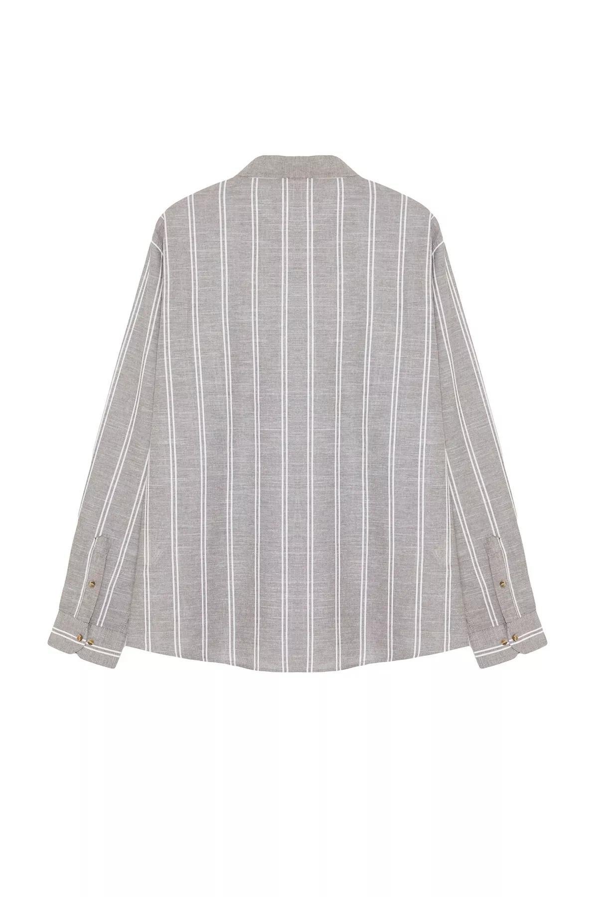 Grey Button-Up Plus-Size Shirt, , large image number 11