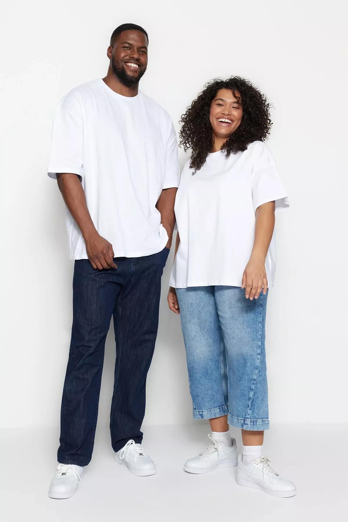 White Plus Size T-Shirt, White, large image number 0