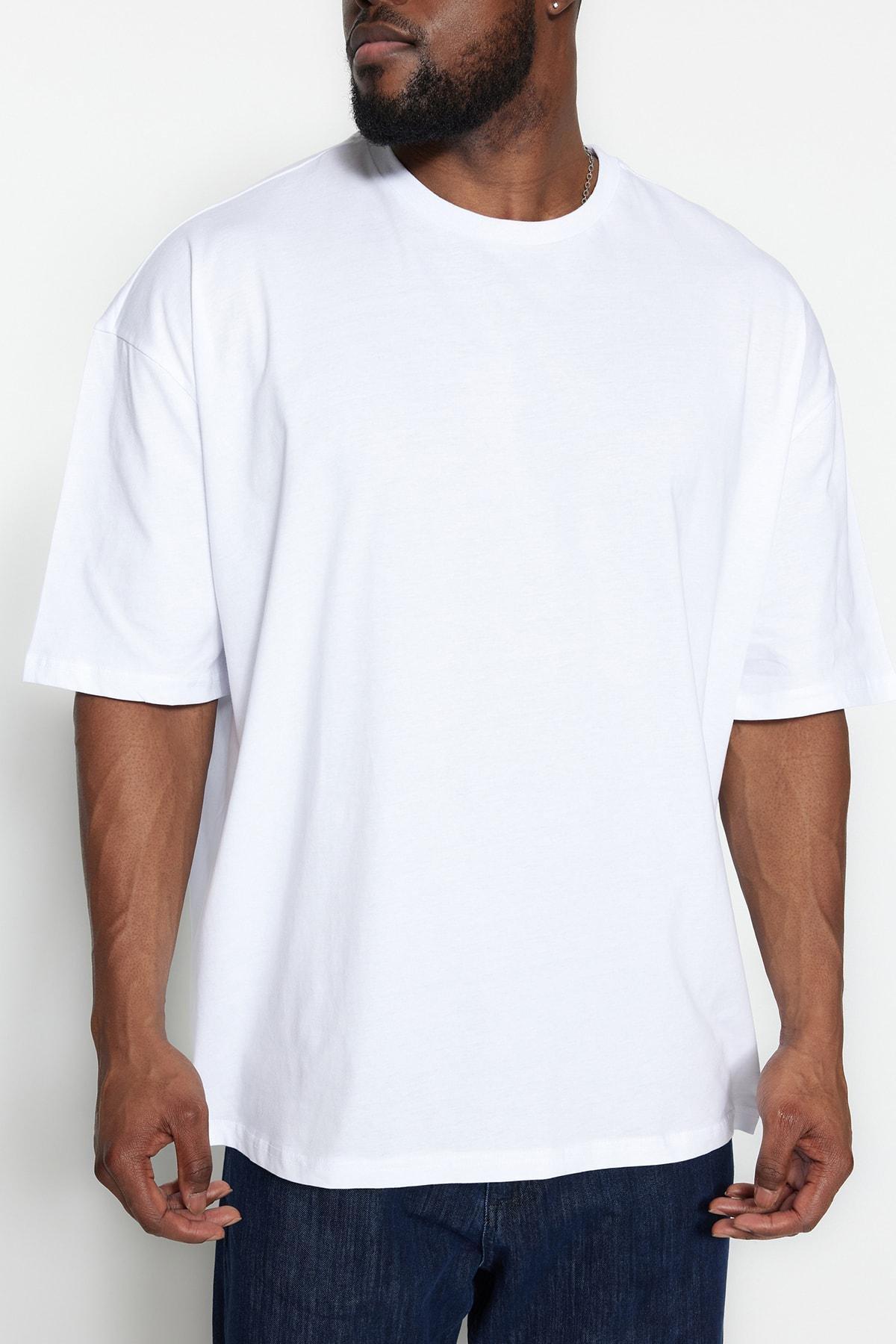 White Plus Size T-Shirt, , large image number 5