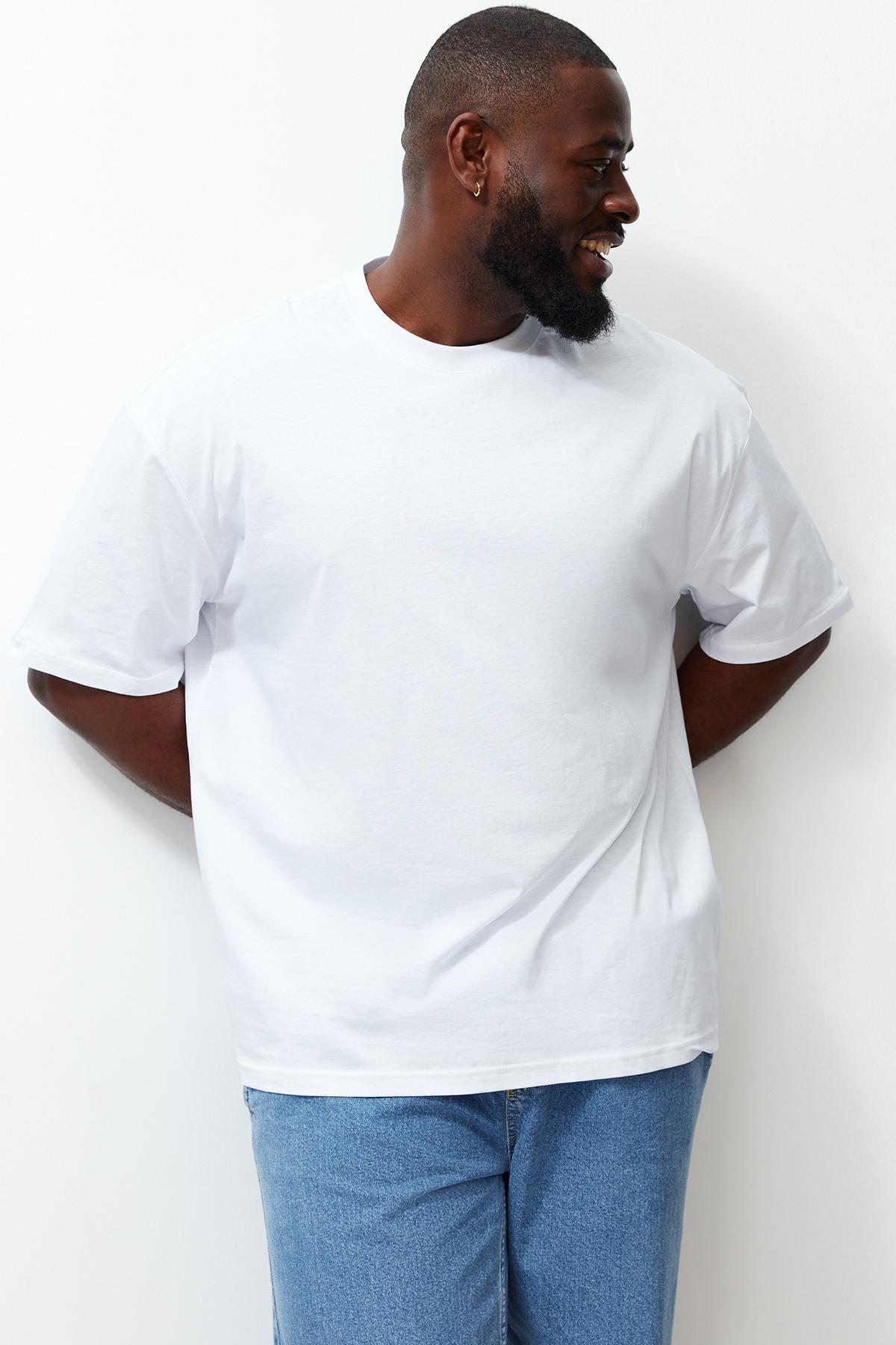 White Plus Size T-Shirt, , large image number 6