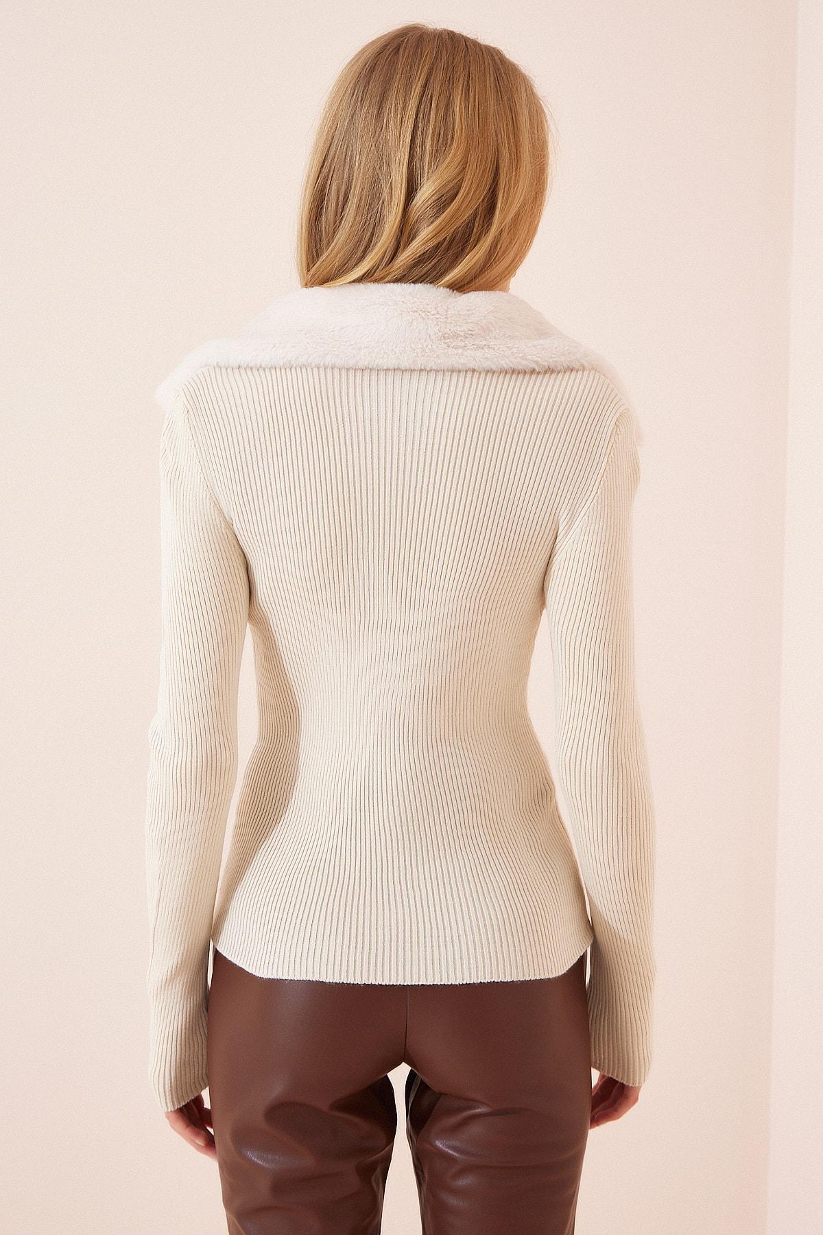 Beige Faux Fur Collar Sweater, Cream, large image number 2