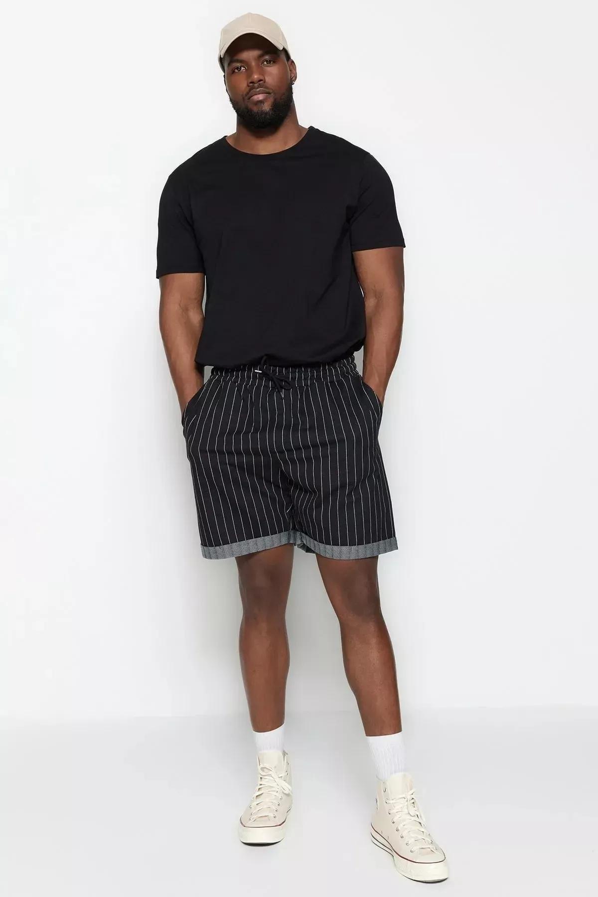 Black Striped Normal Waist Shorts, Black, large image number 9