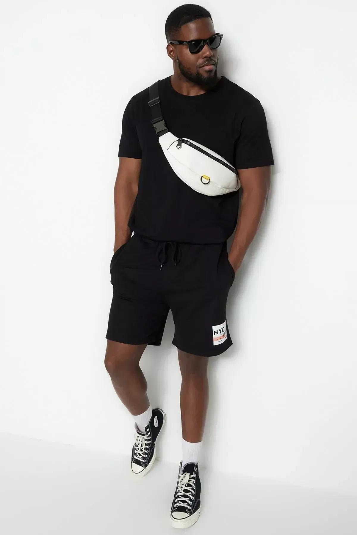 شورت للمقاسات الكبيرة مزين بطبعة، أسود, Black, medium