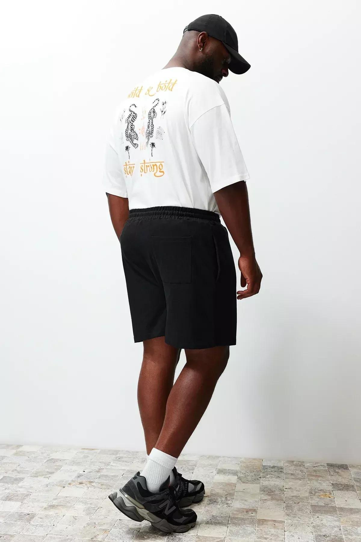 Black Printed Plus Size Shorts, , large image number 5