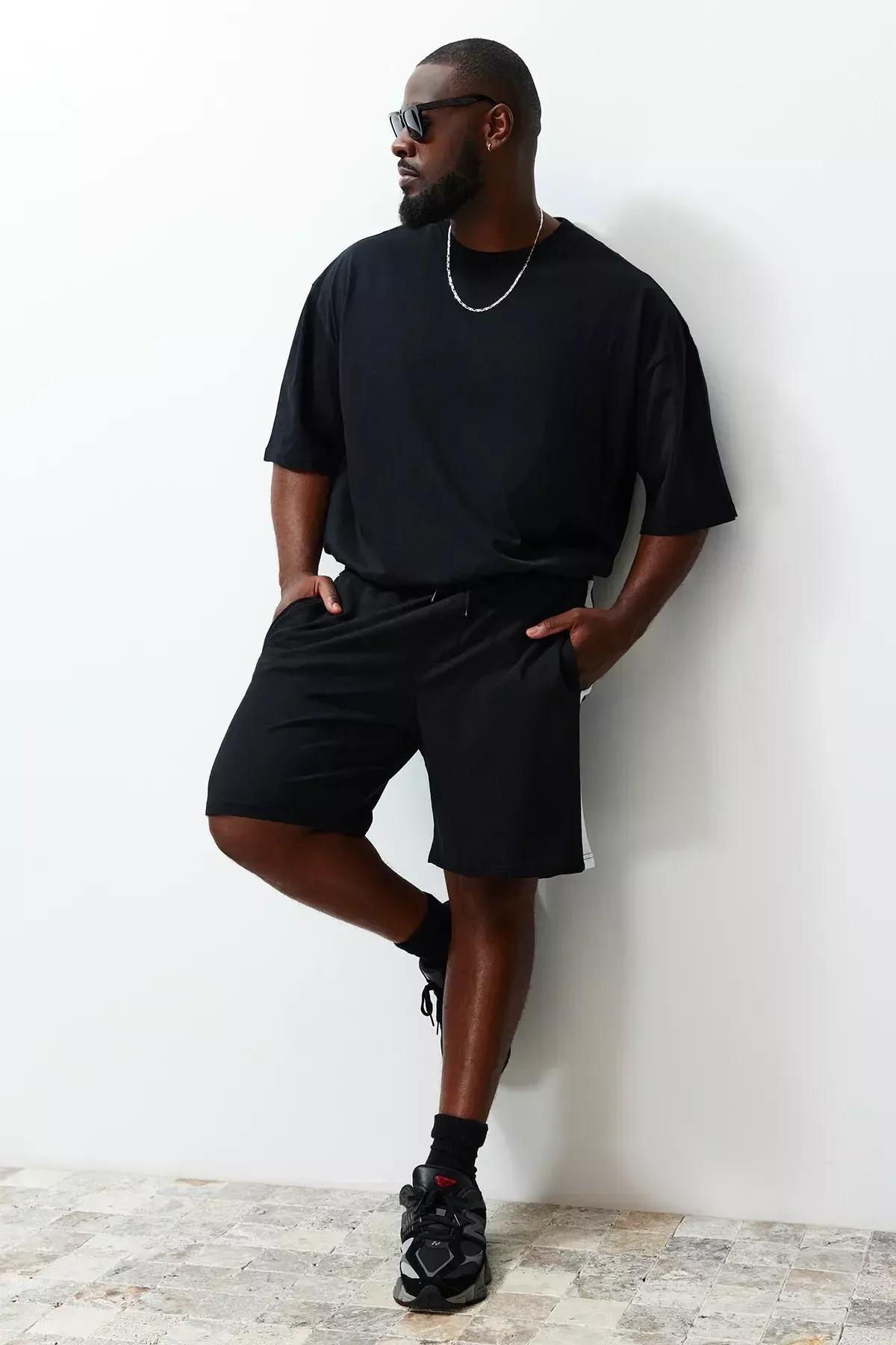 Black Printed Plus Size Shorts, Black, large image number 3