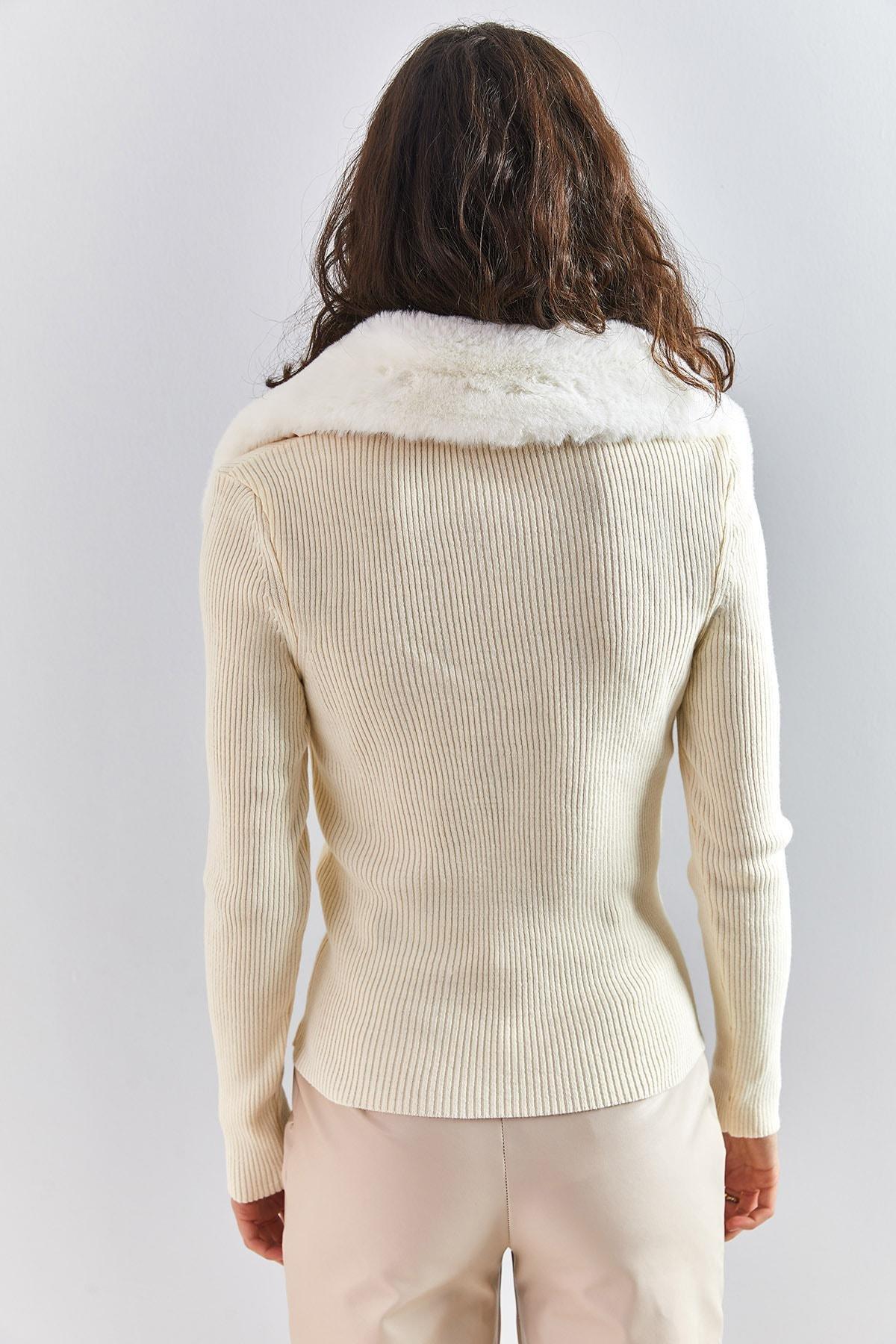 Ecru Shearling Fur Zipper Knitted Sweater, Ecru, large image number 4