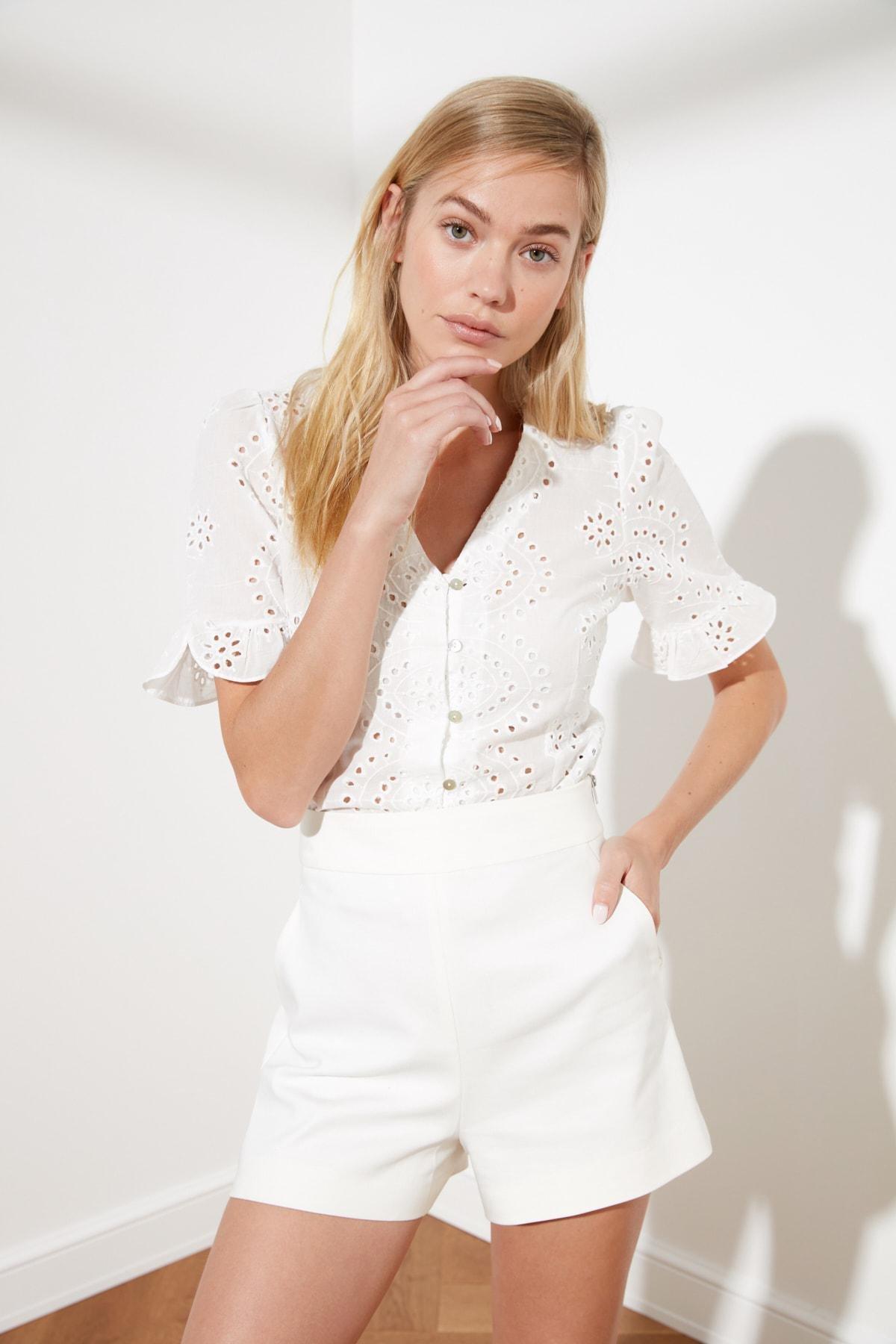 White Regular Blouse, , large image number 2
