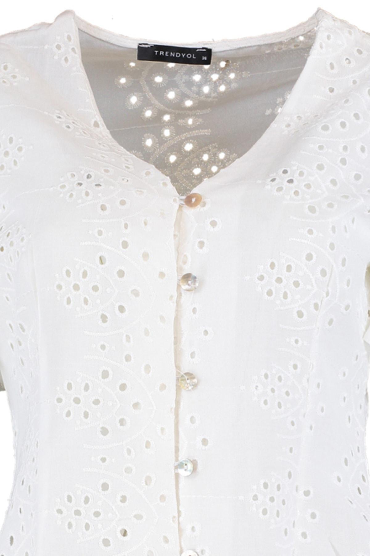 White Regular Blouse, , large image number 6