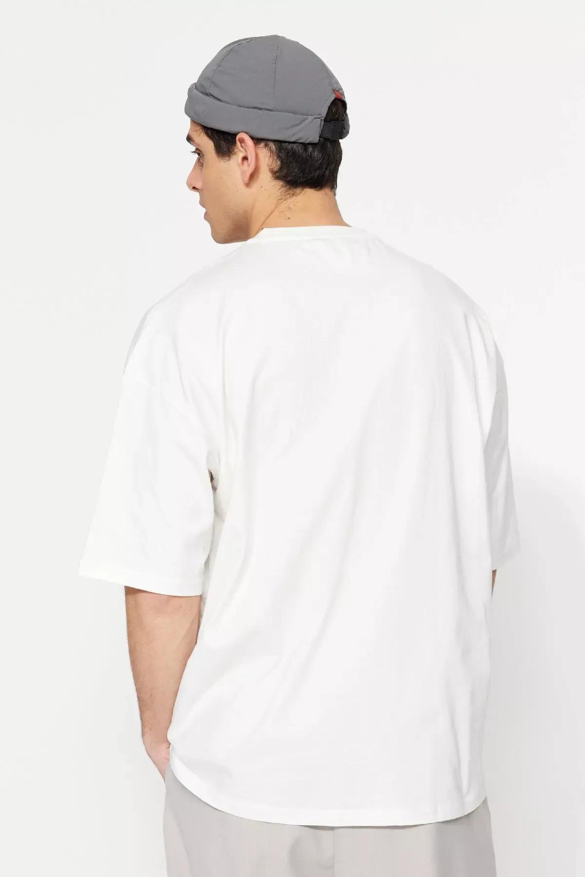White Printed Oversize T-Shirt, Ecru, large image number 4