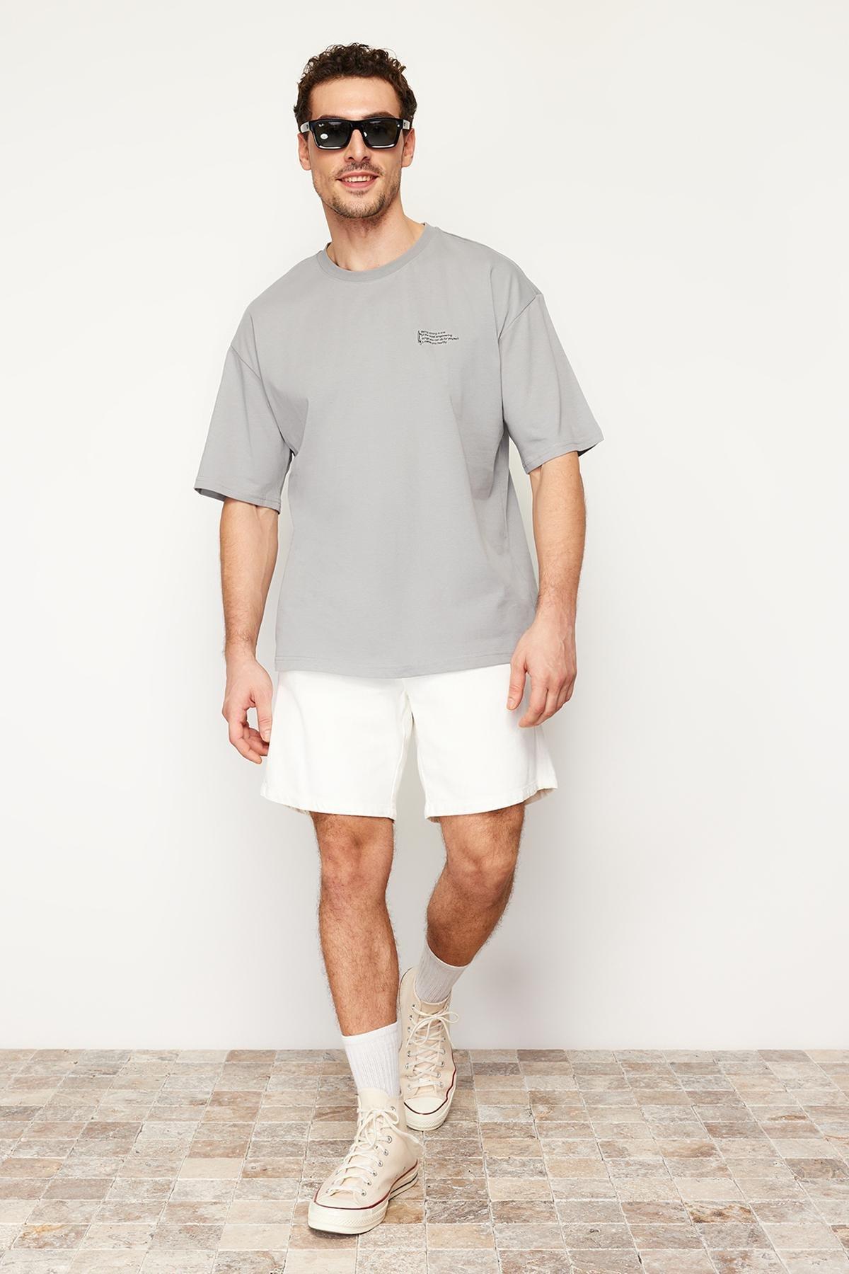 Grey Oversize Crew Neck Printed T-Shirt, , large image number 0