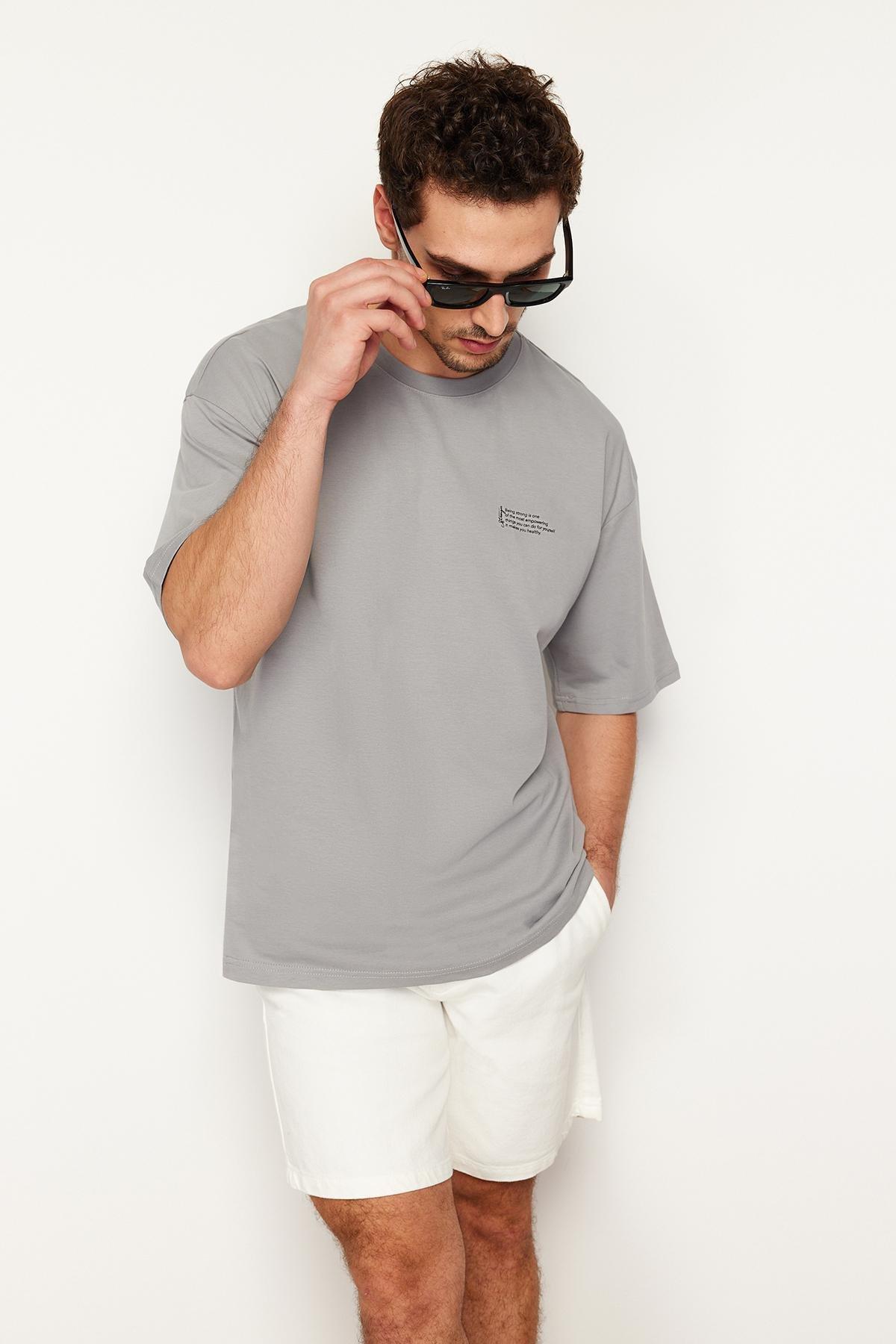 Grey Oversize Crew Neck Printed T-Shirt, , large image number 1